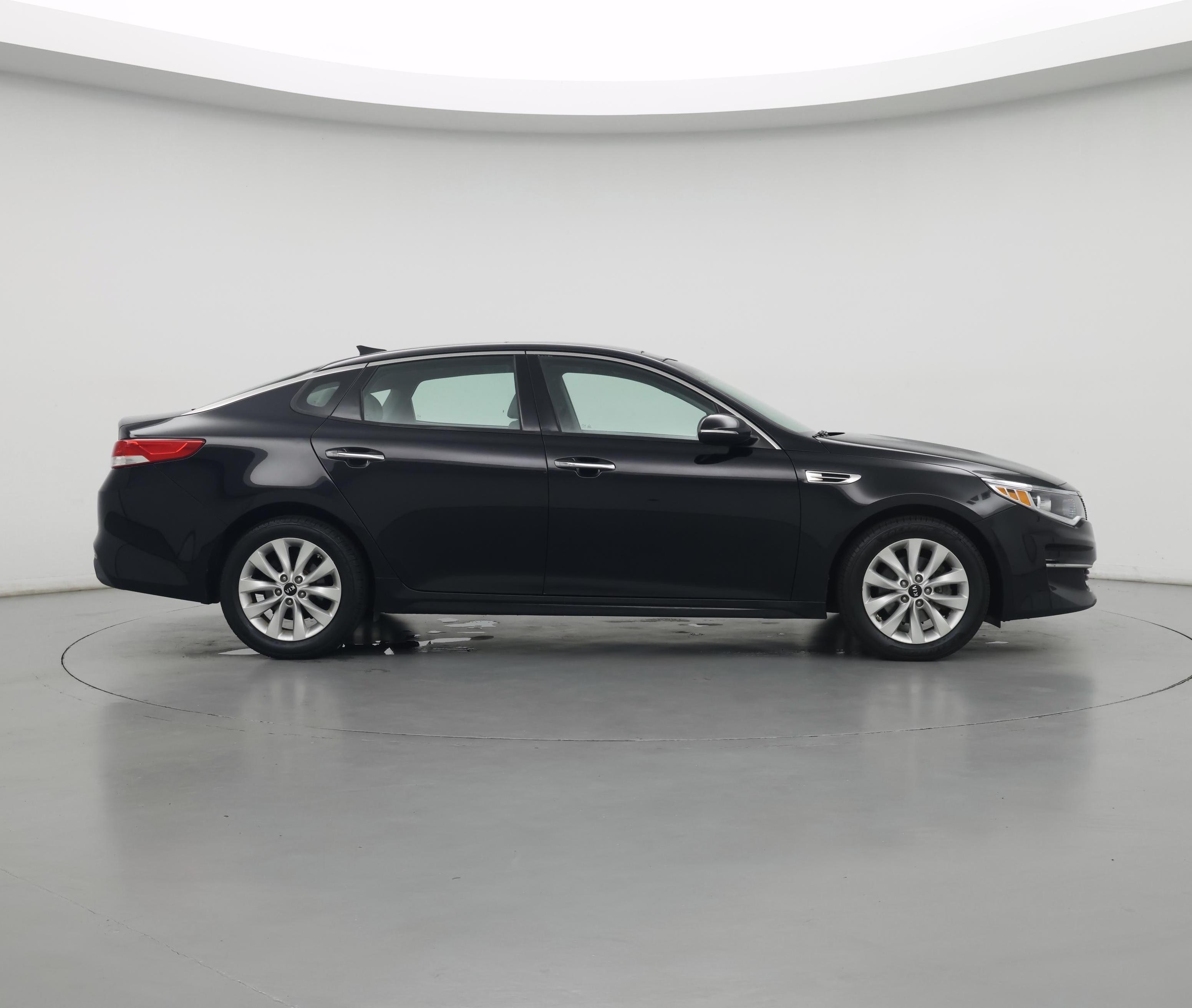 Thumbnail: 2016 Kia Optima - 7