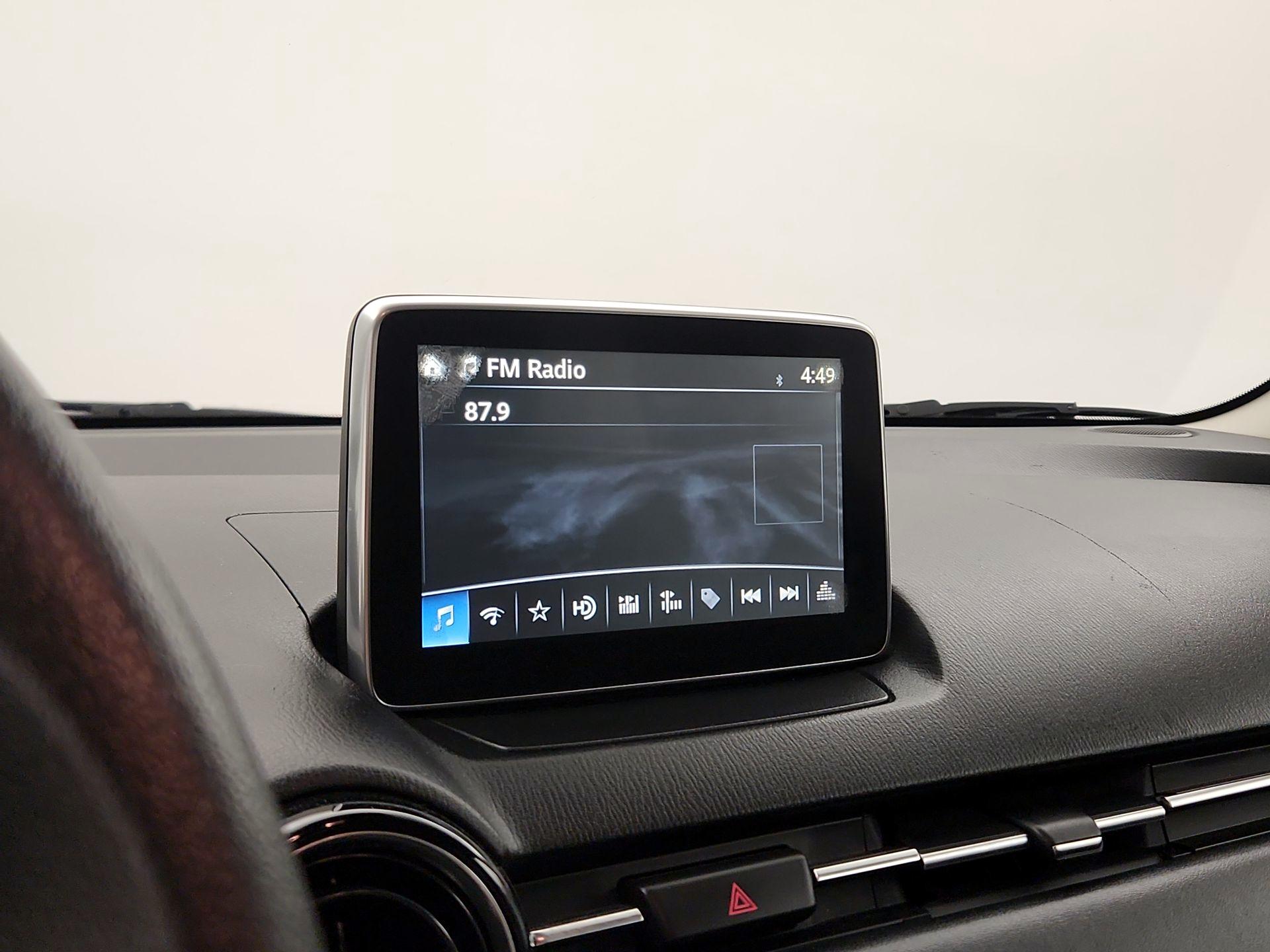 Thumbnail: 2016 Scion iA - 15