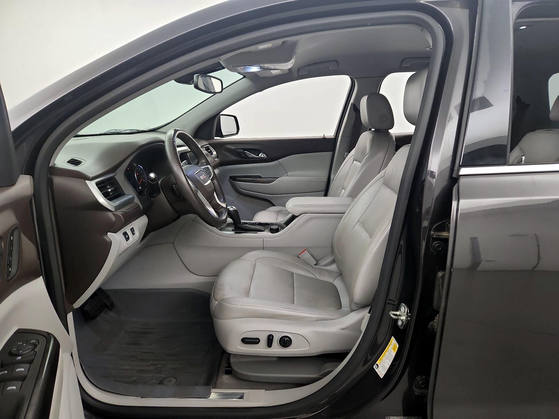 Thumbnail: 2018 GMC Acadia - 11