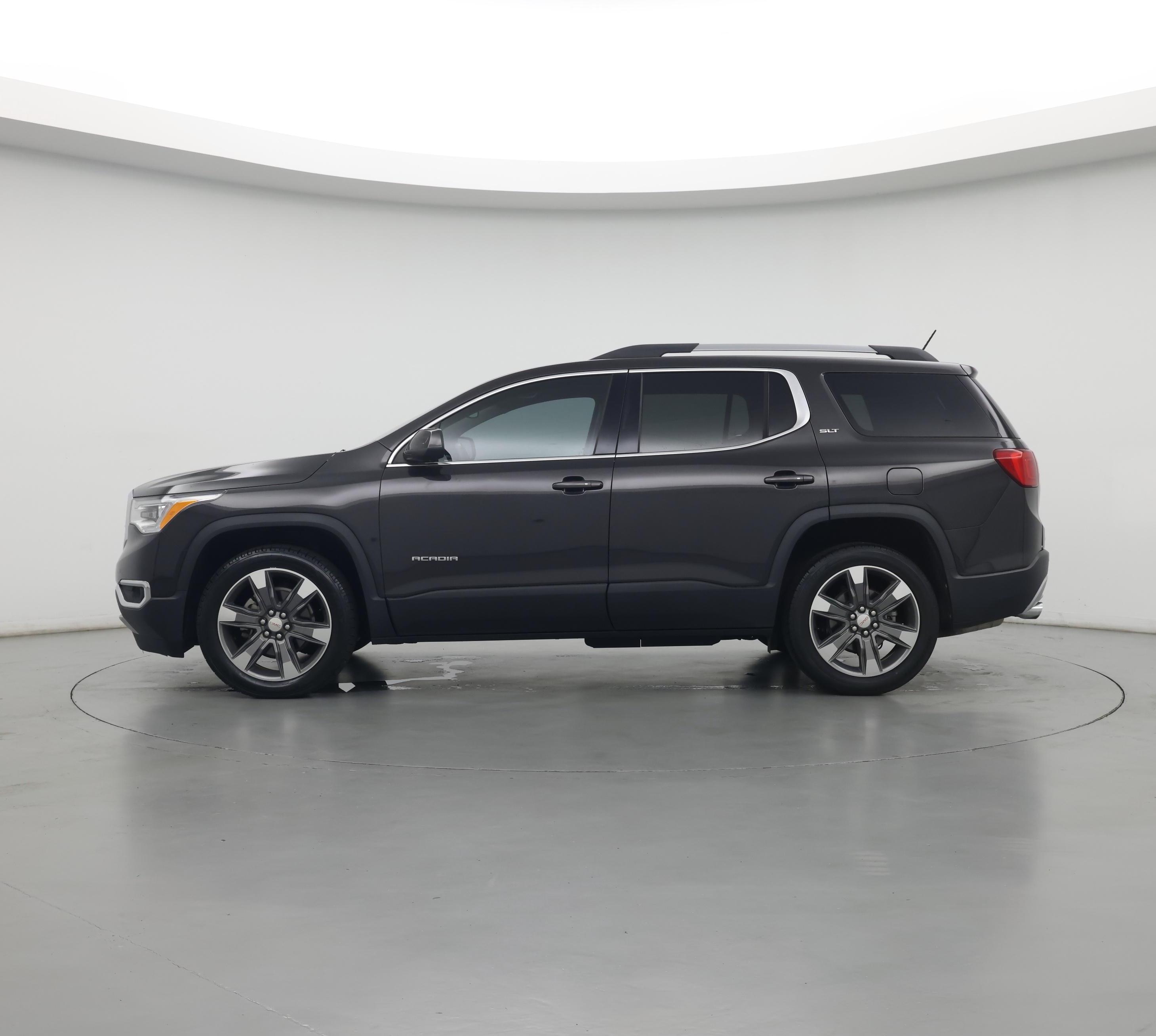Thumbnail: 2018 GMC Acadia - 3
