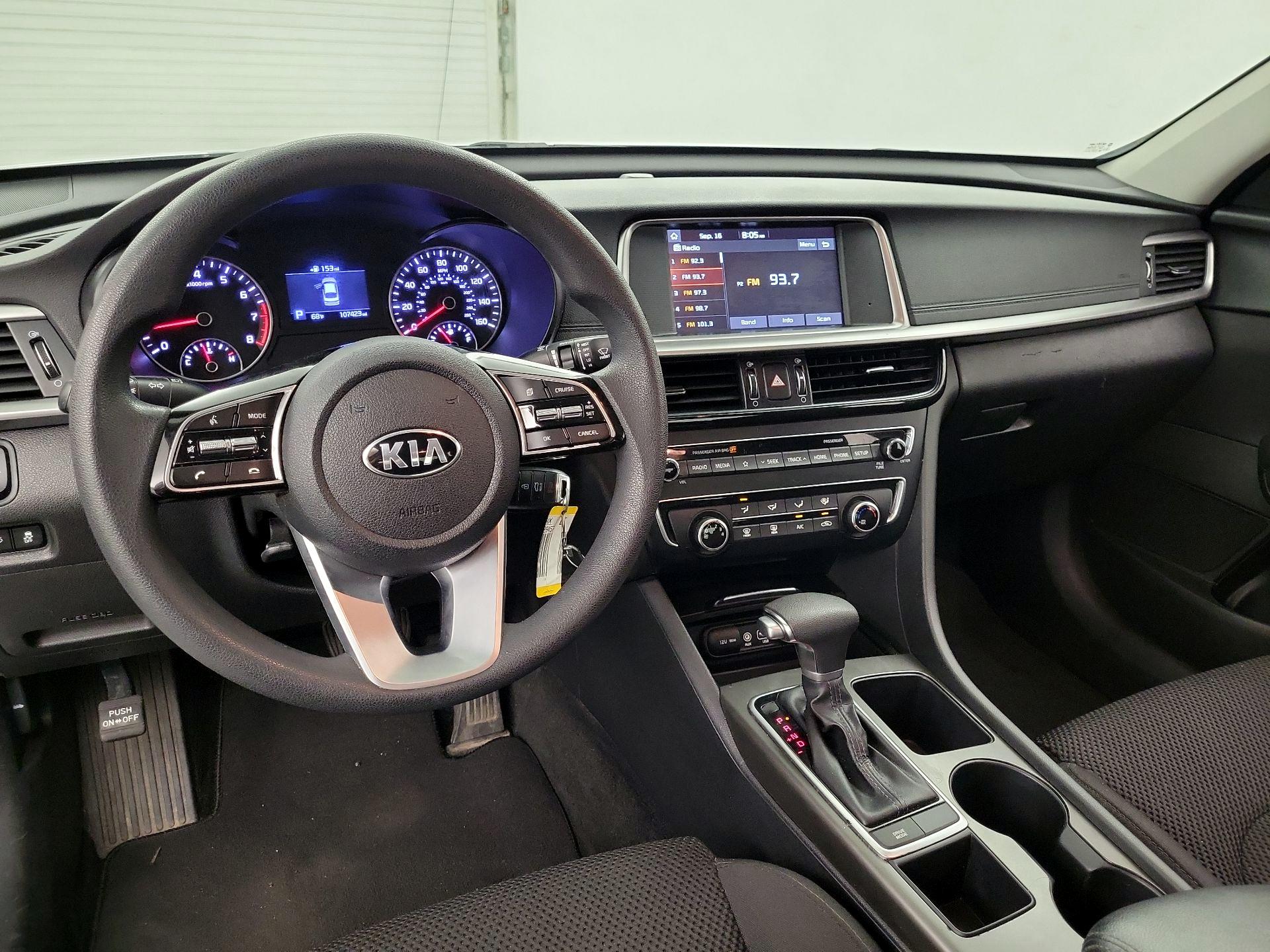 Thumbnail: 2019 Kia Optima - 9