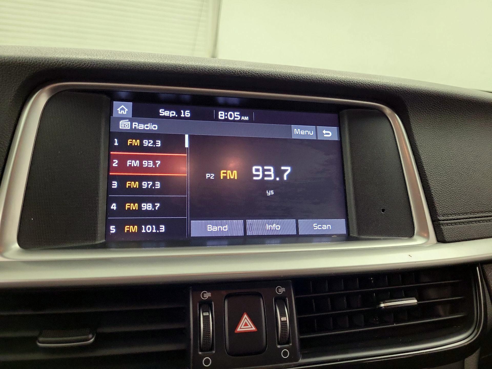 Thumbnail: 2019 Kia Optima - 15