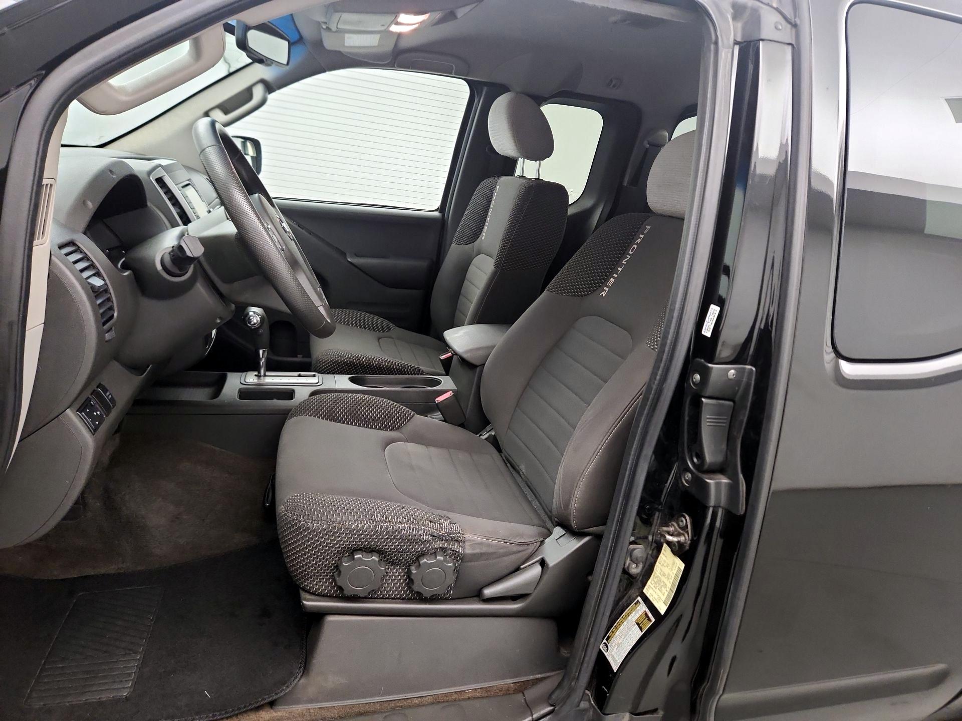 Thumbnail: 2015 Nissan Frontier - 11
