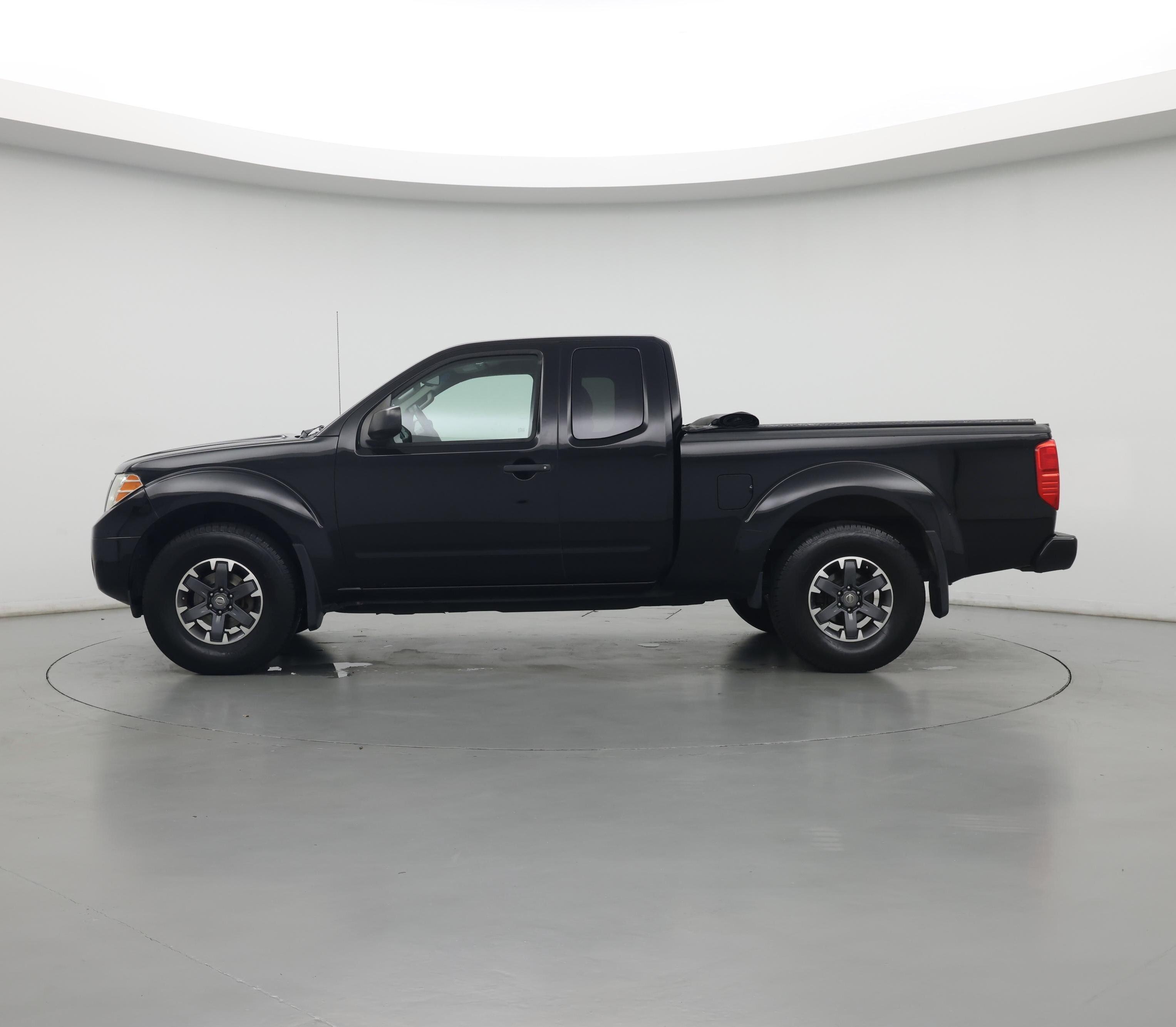Thumbnail: 2015 Nissan Frontier - 3