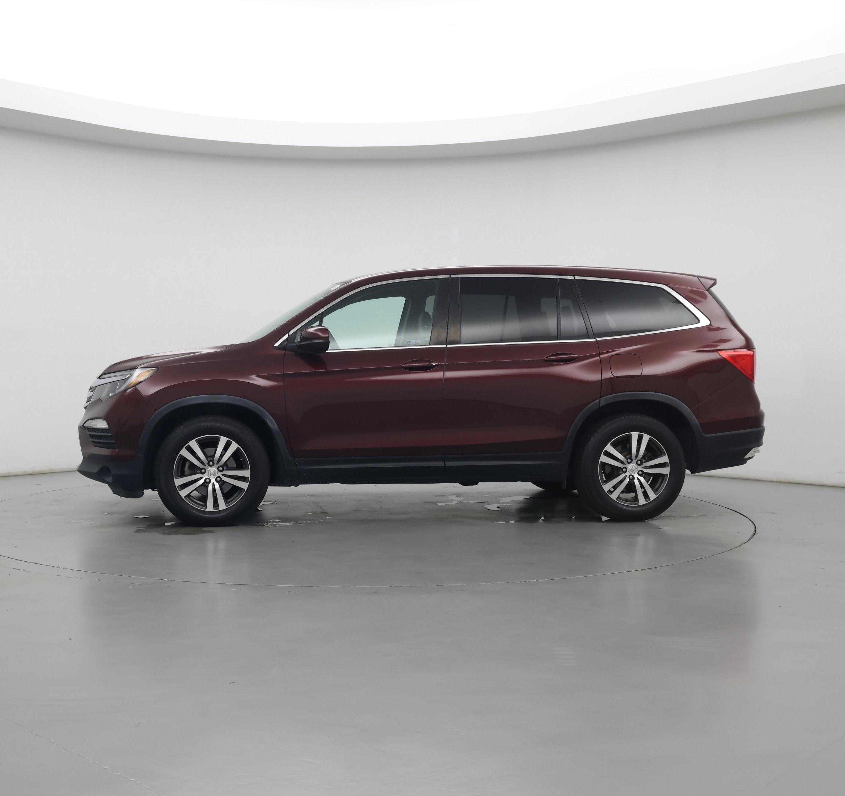 Thumbnail: 2018 Honda Pilot - 3