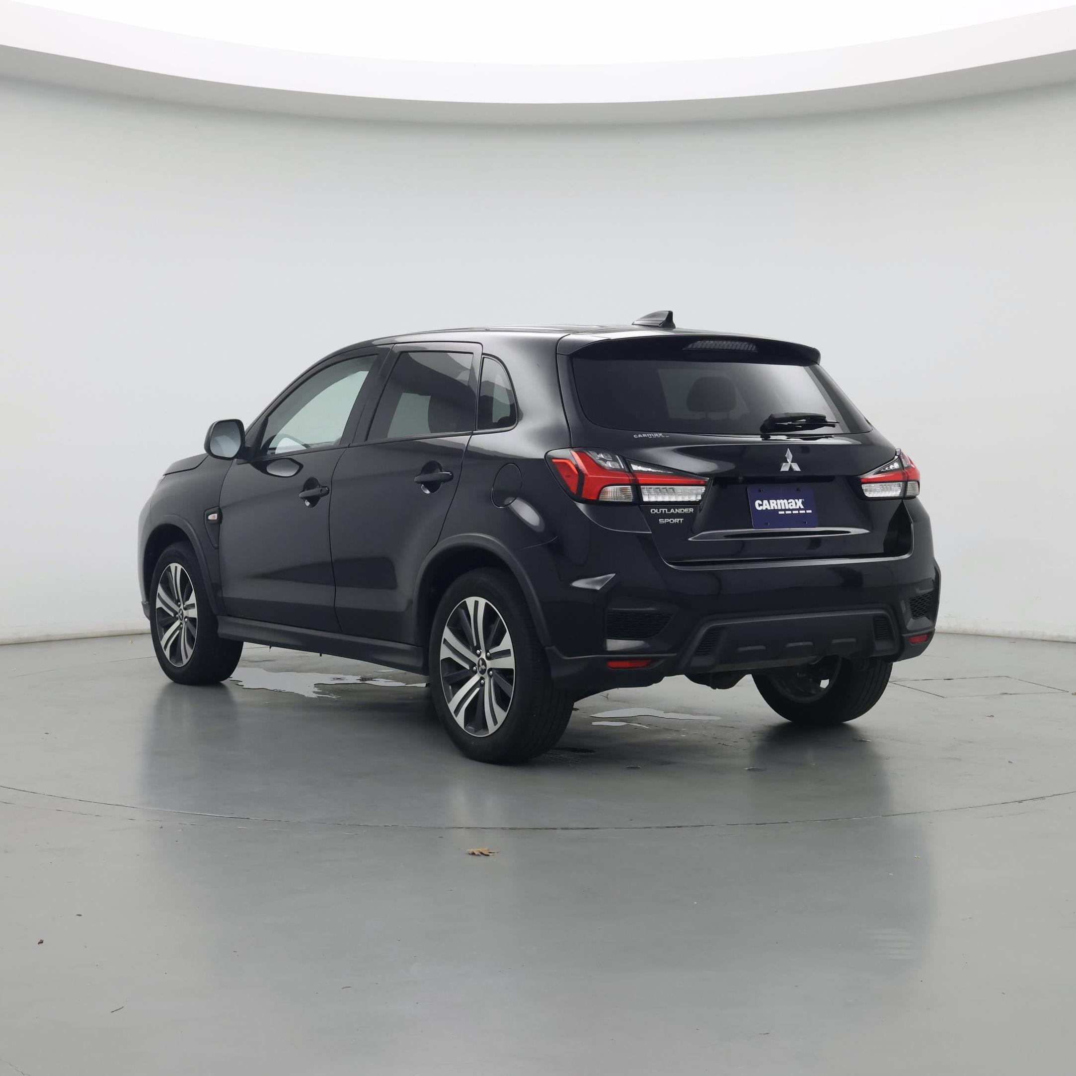 Thumbnail: 2022 Mitsubishi Outlander Sport - 2