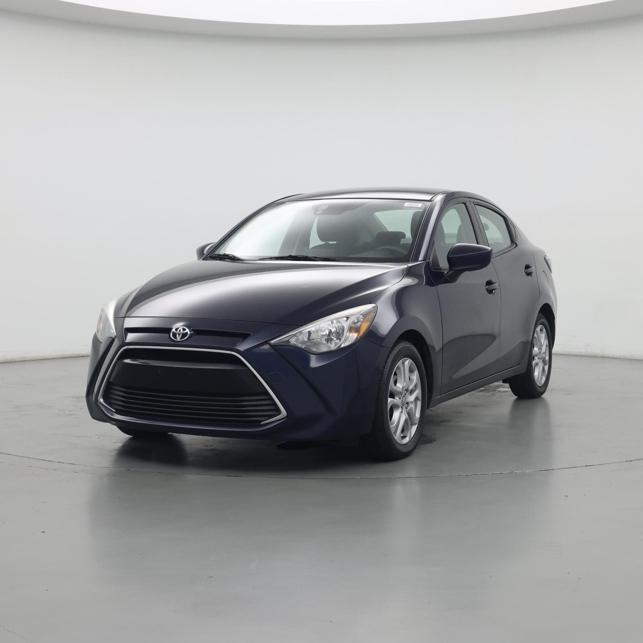 Thumbnail: 2017 Toyota Yaris iA - 4