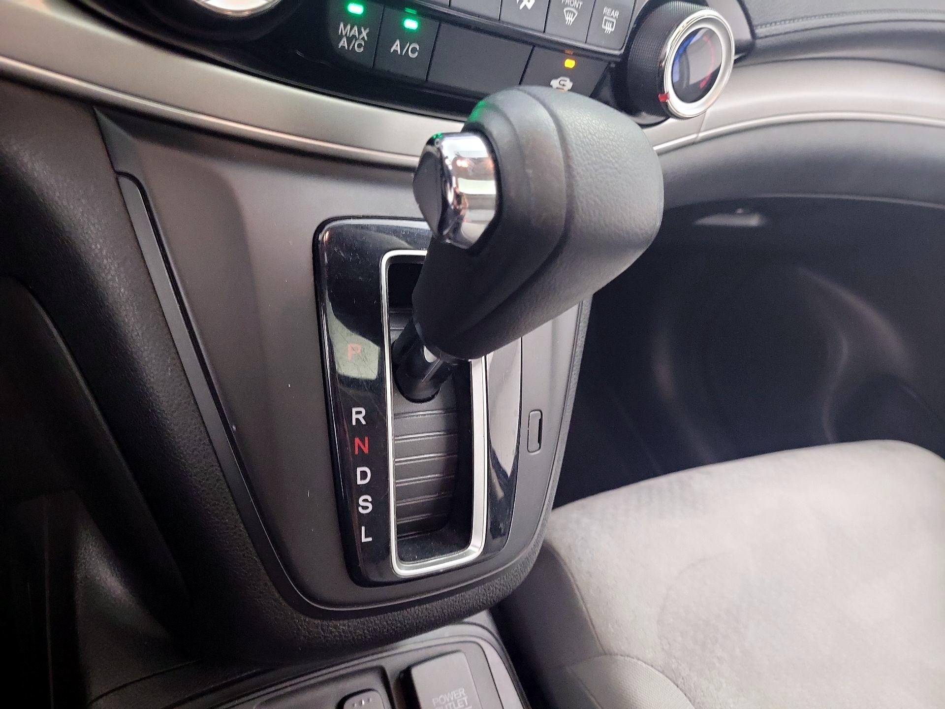 Thumbnail: 2016 Honda CR-V - 17
