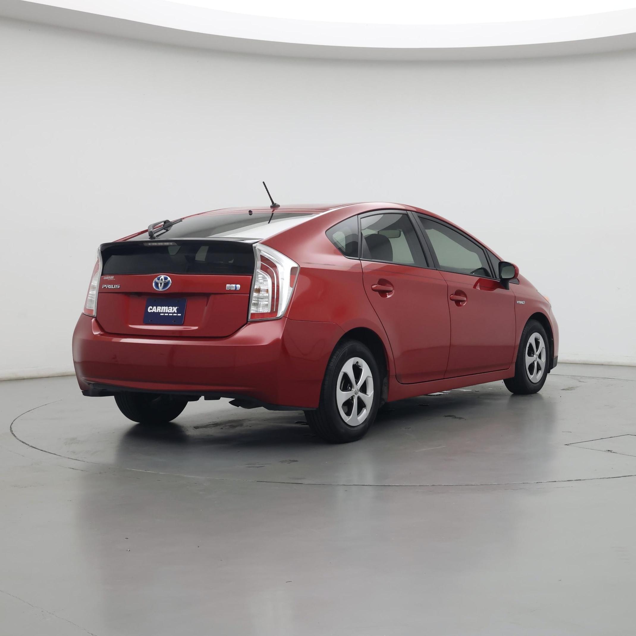 Thumbnail: 2015 Toyota Prius - 8