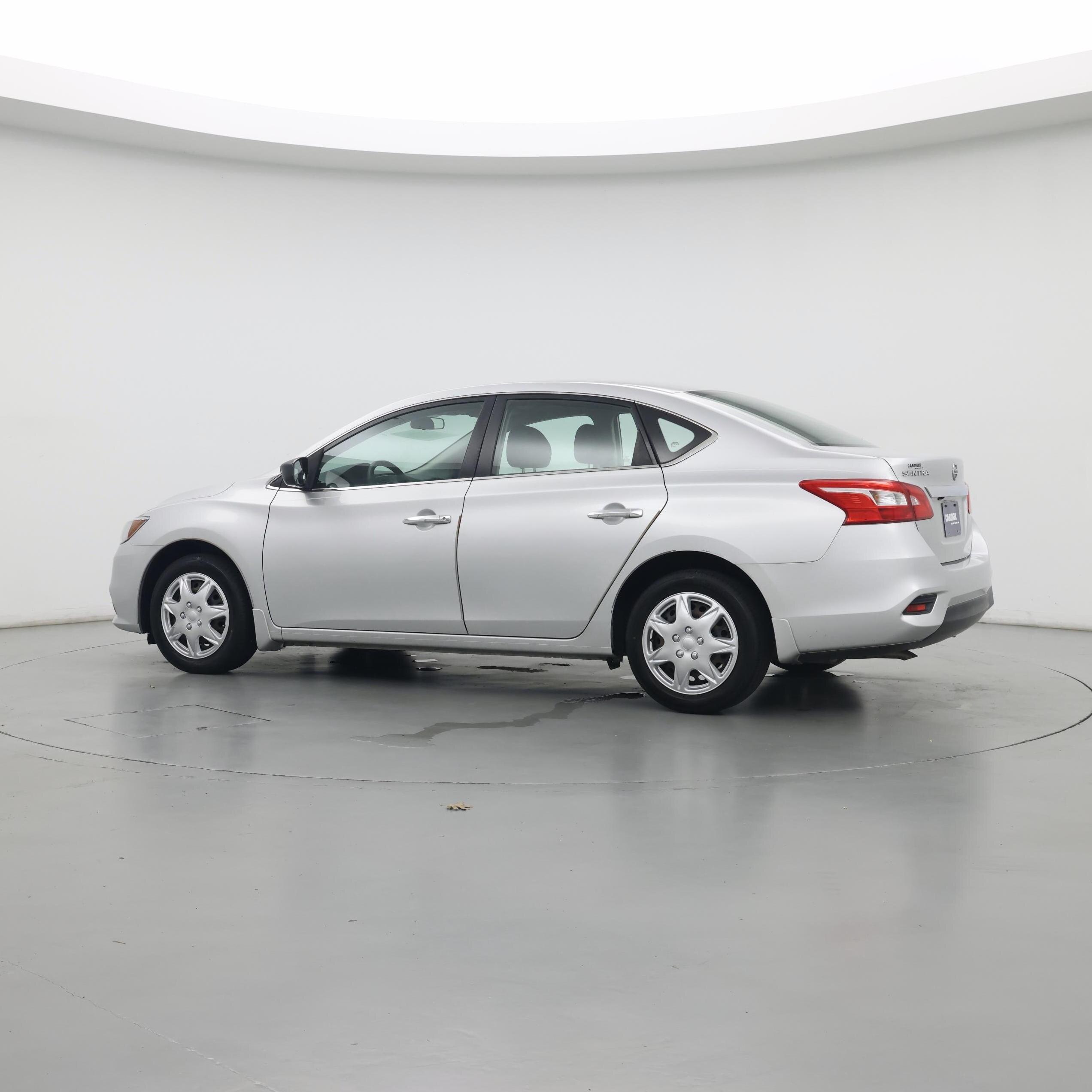 Thumbnail: 2018 Nissan Sentra - 5