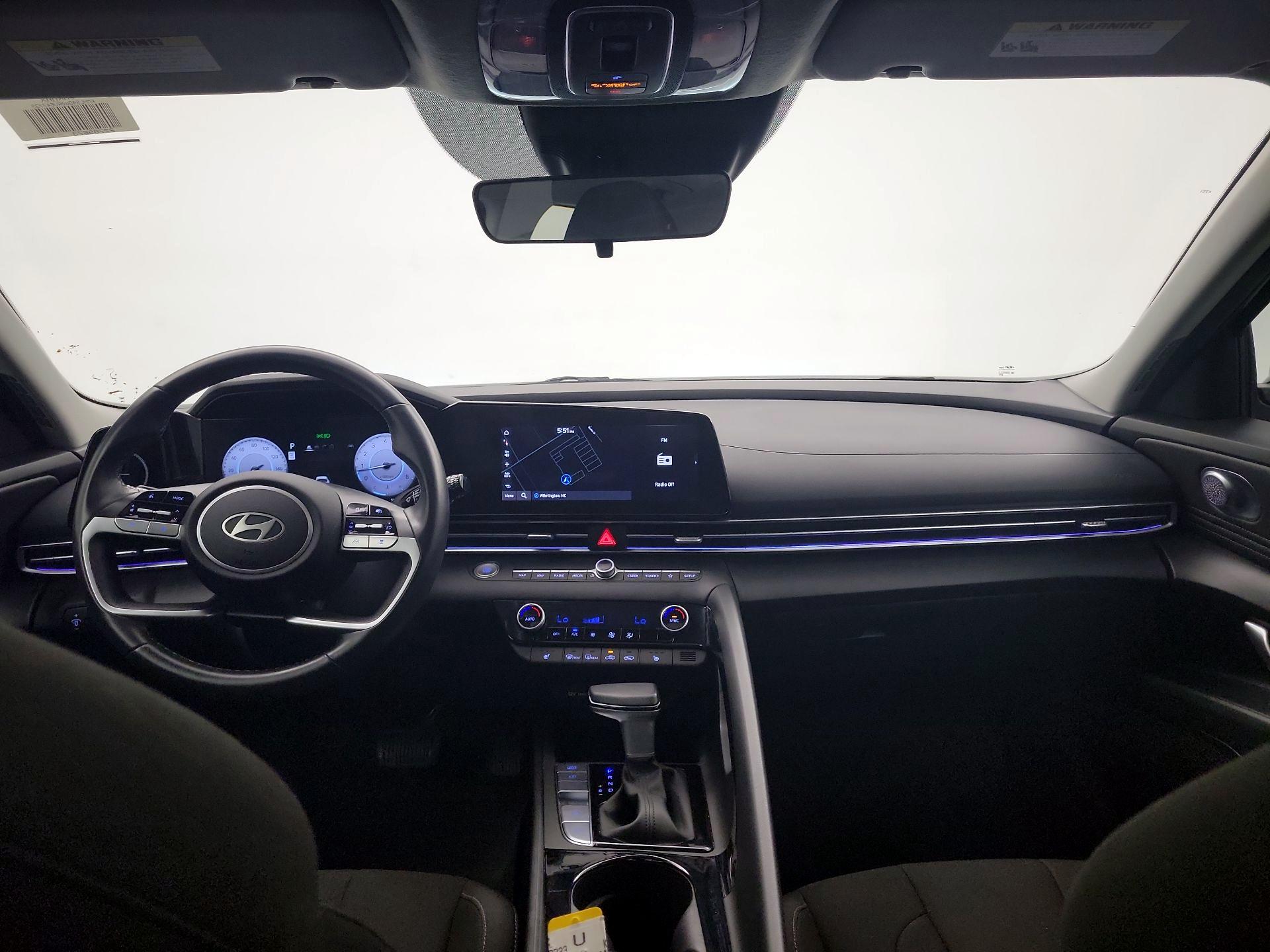 Thumbnail: 2024 Hyundai Elantra - 9