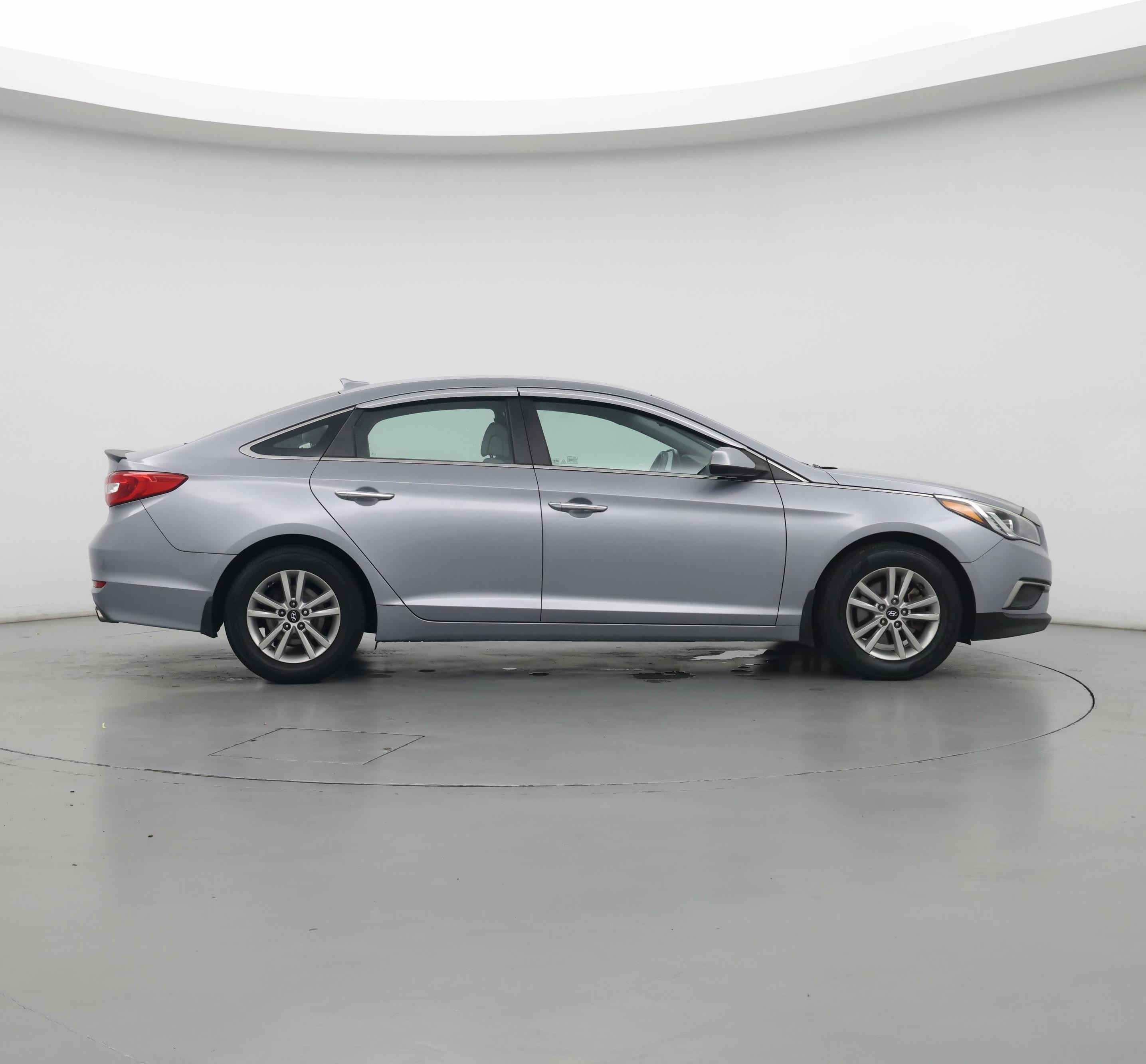 Thumbnail: 2016 Hyundai Sonata - 7