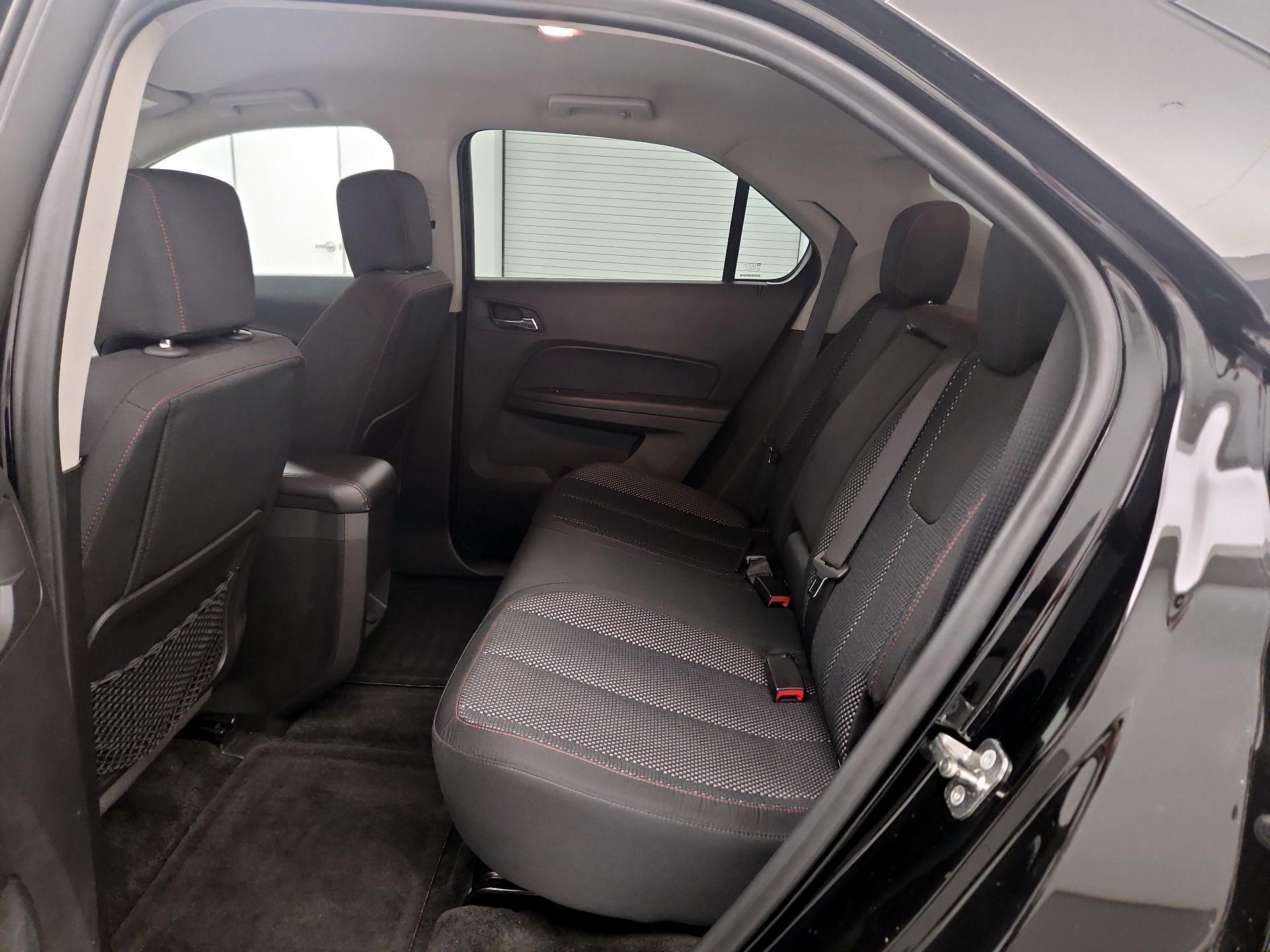 Thumbnail: 2017 Chevrolet Equinox - 18