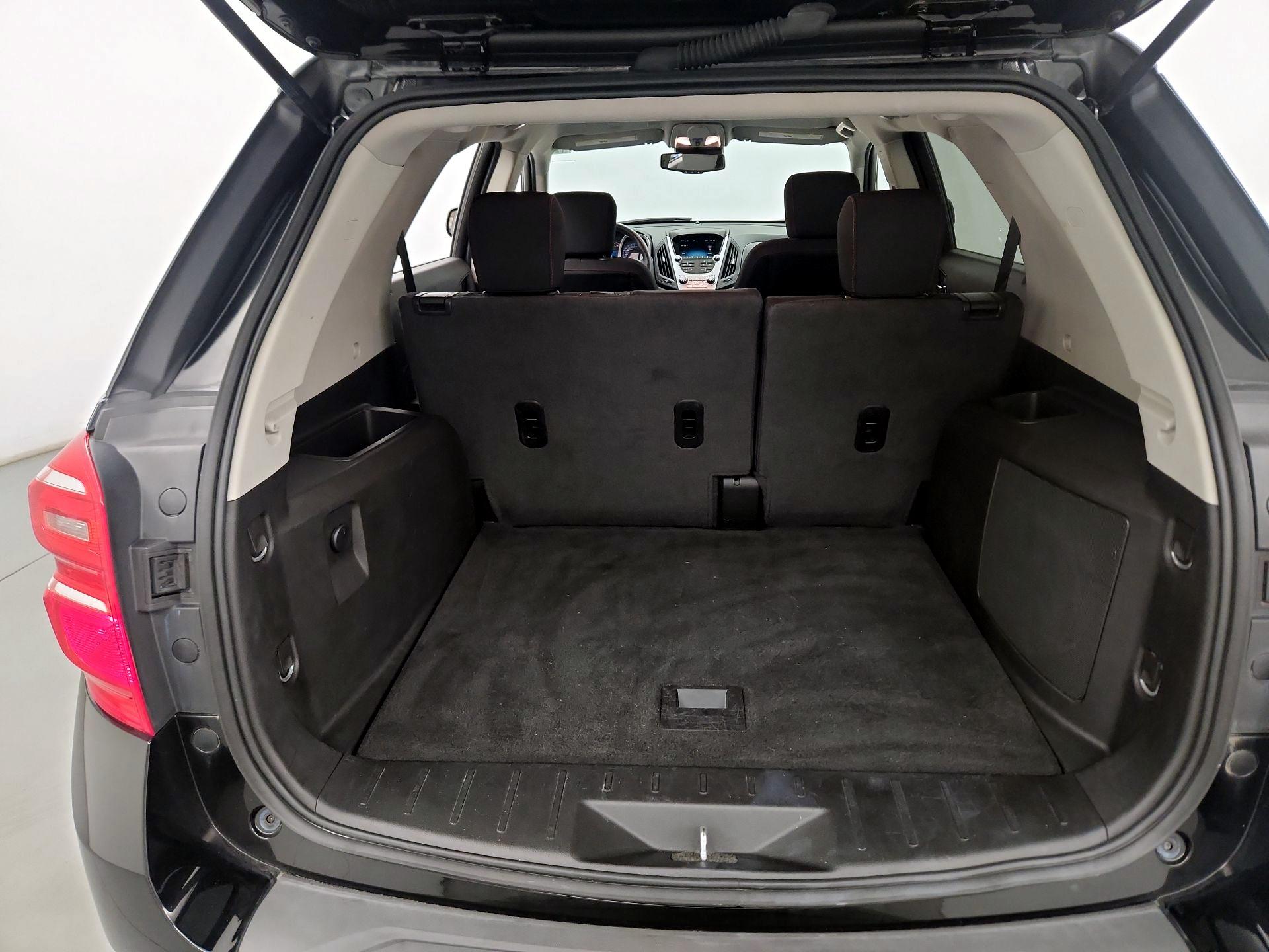 Thumbnail: 2017 Chevrolet Equinox - 19