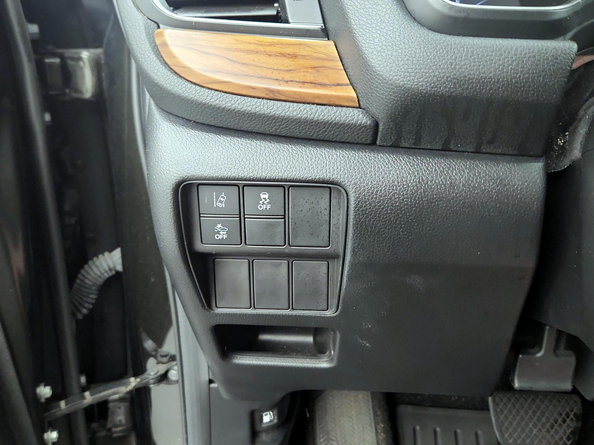 Thumbnail: 2018 Honda CR-V - 13