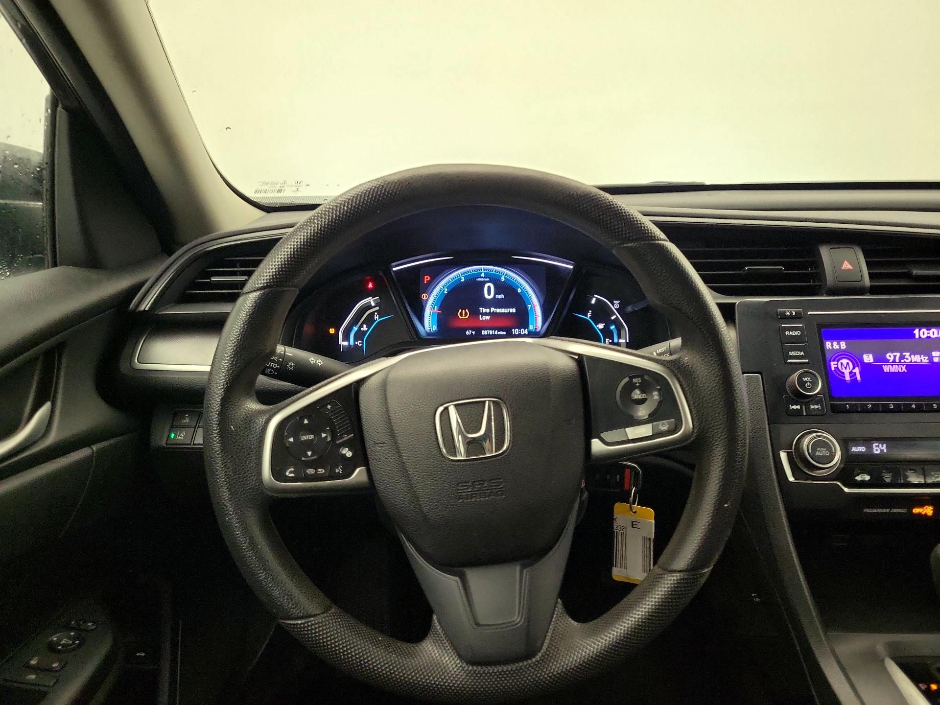 Thumbnail: 2016 Honda Civic - 10