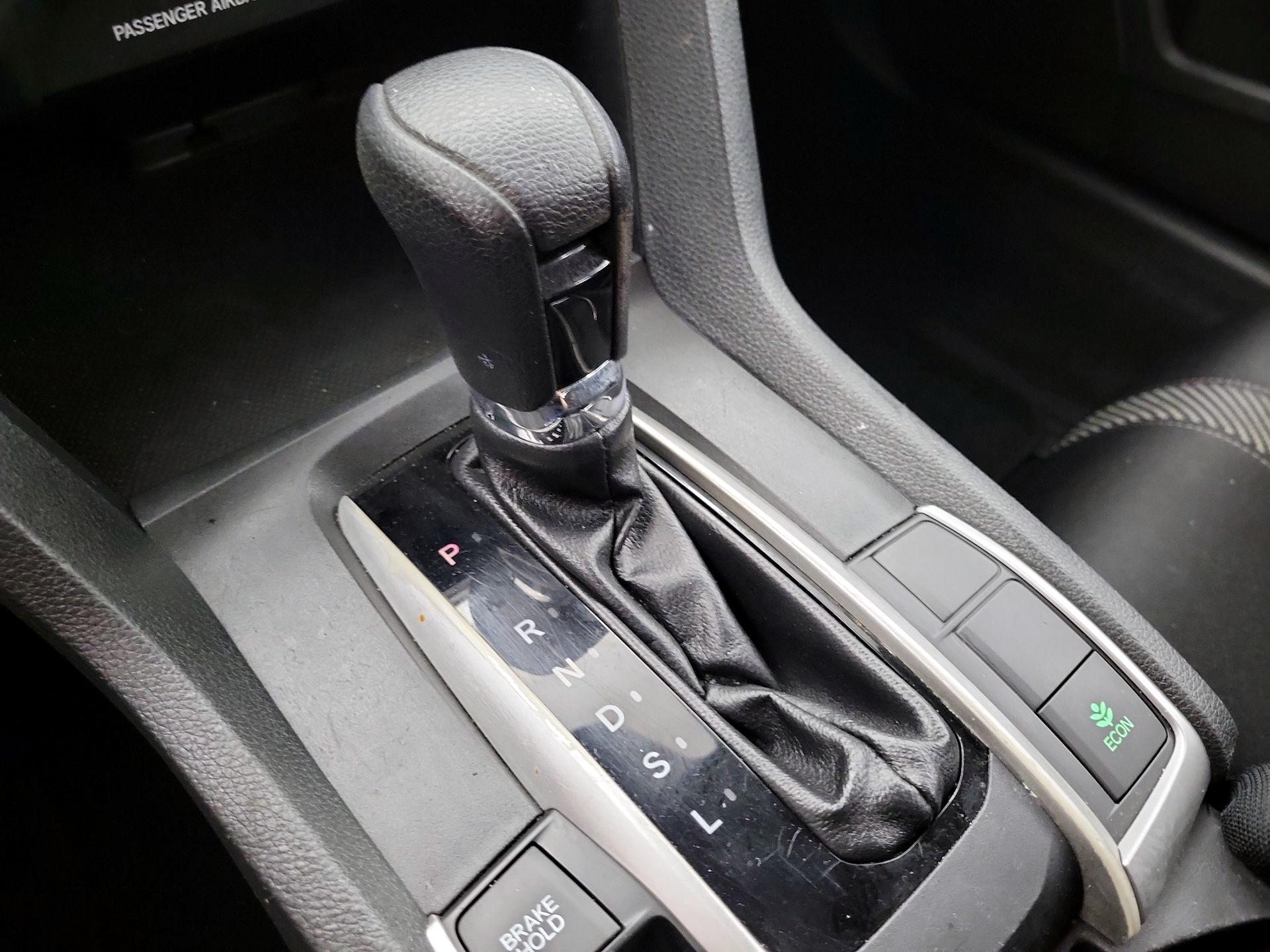 Thumbnail: 2016 Honda Civic - 17