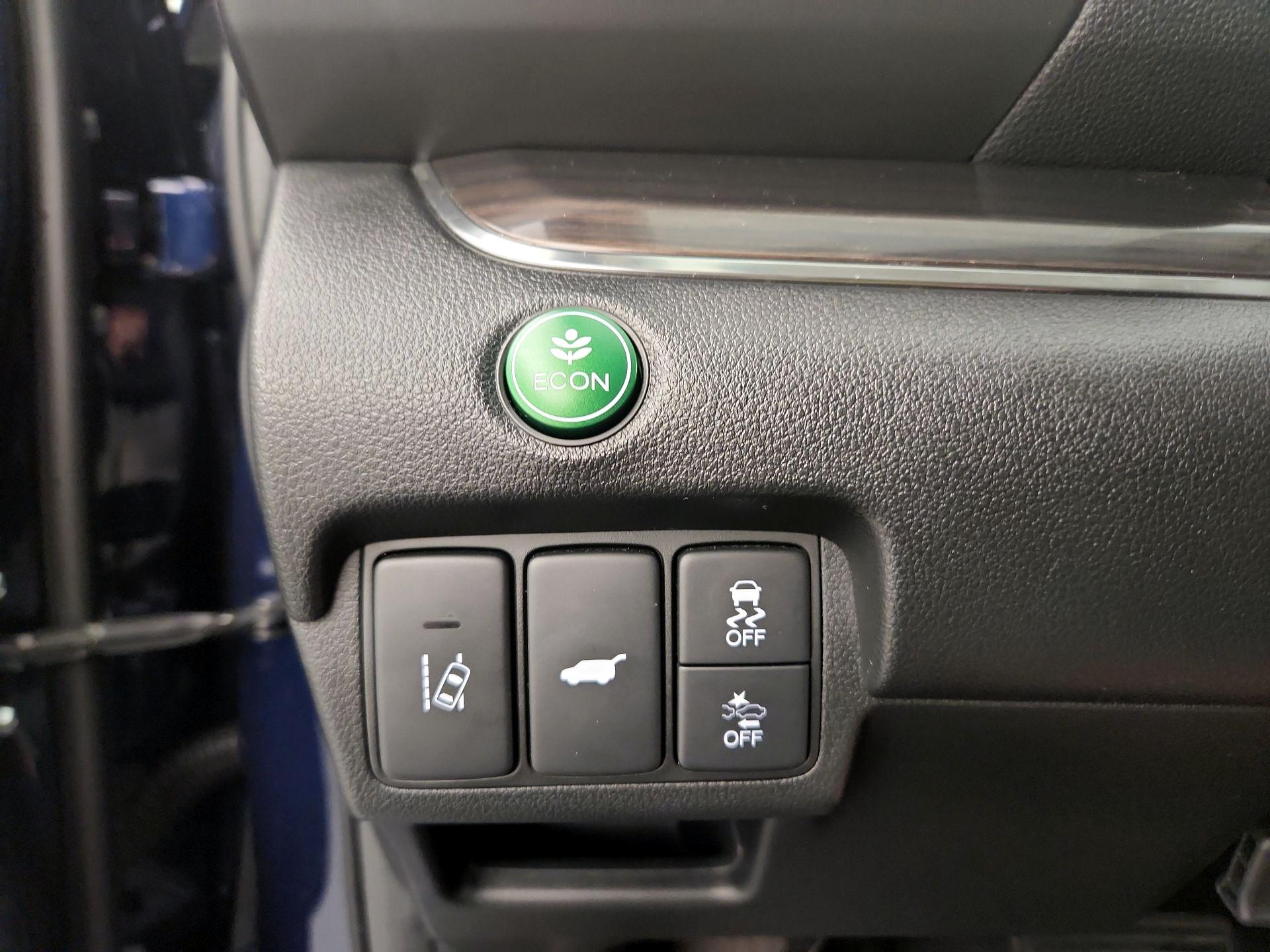 Thumbnail: 2016 Honda CR-V - 13