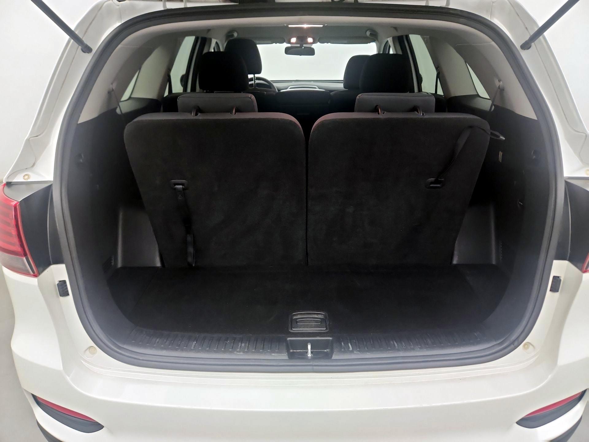 Thumbnail: 2019 Kia Sorento - 20