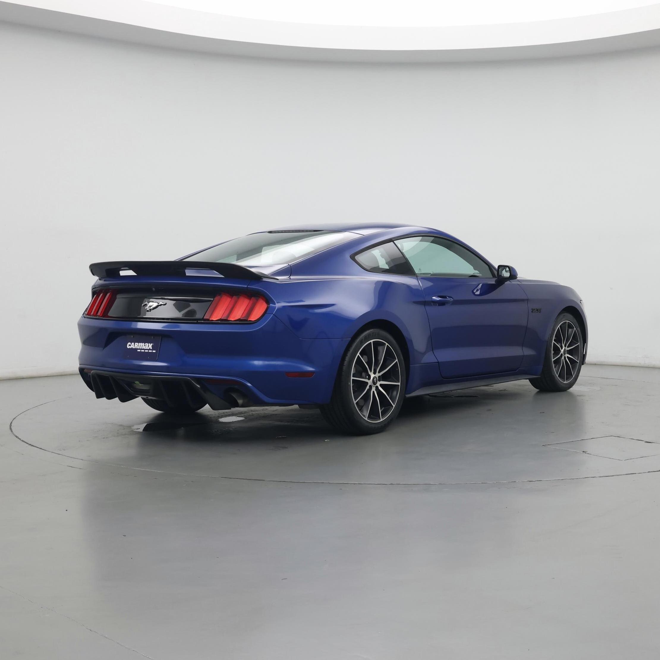 Thumbnail: 2017 Ford Mustang - 8