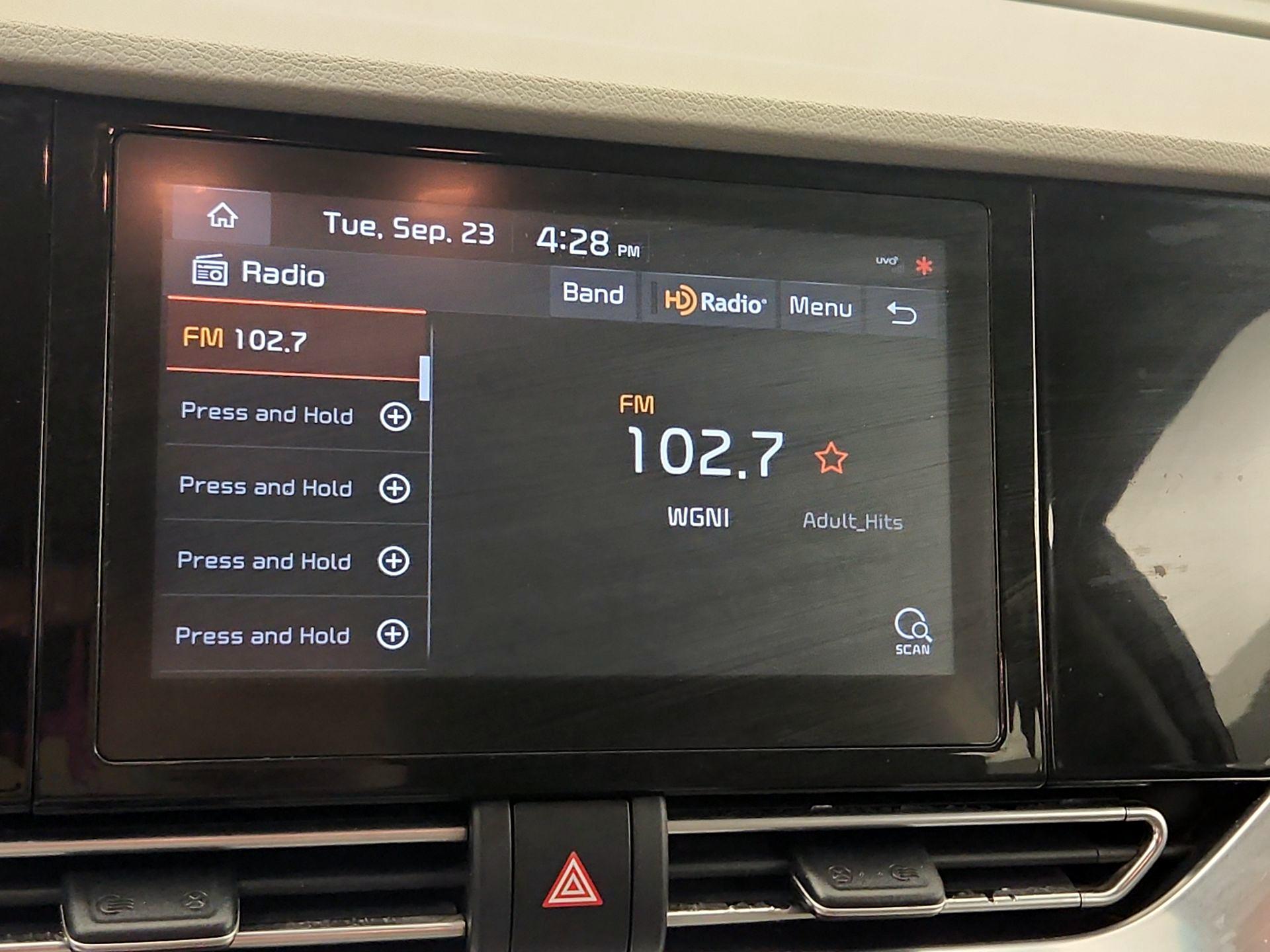 Thumbnail: 2020 Kia Niro - 15