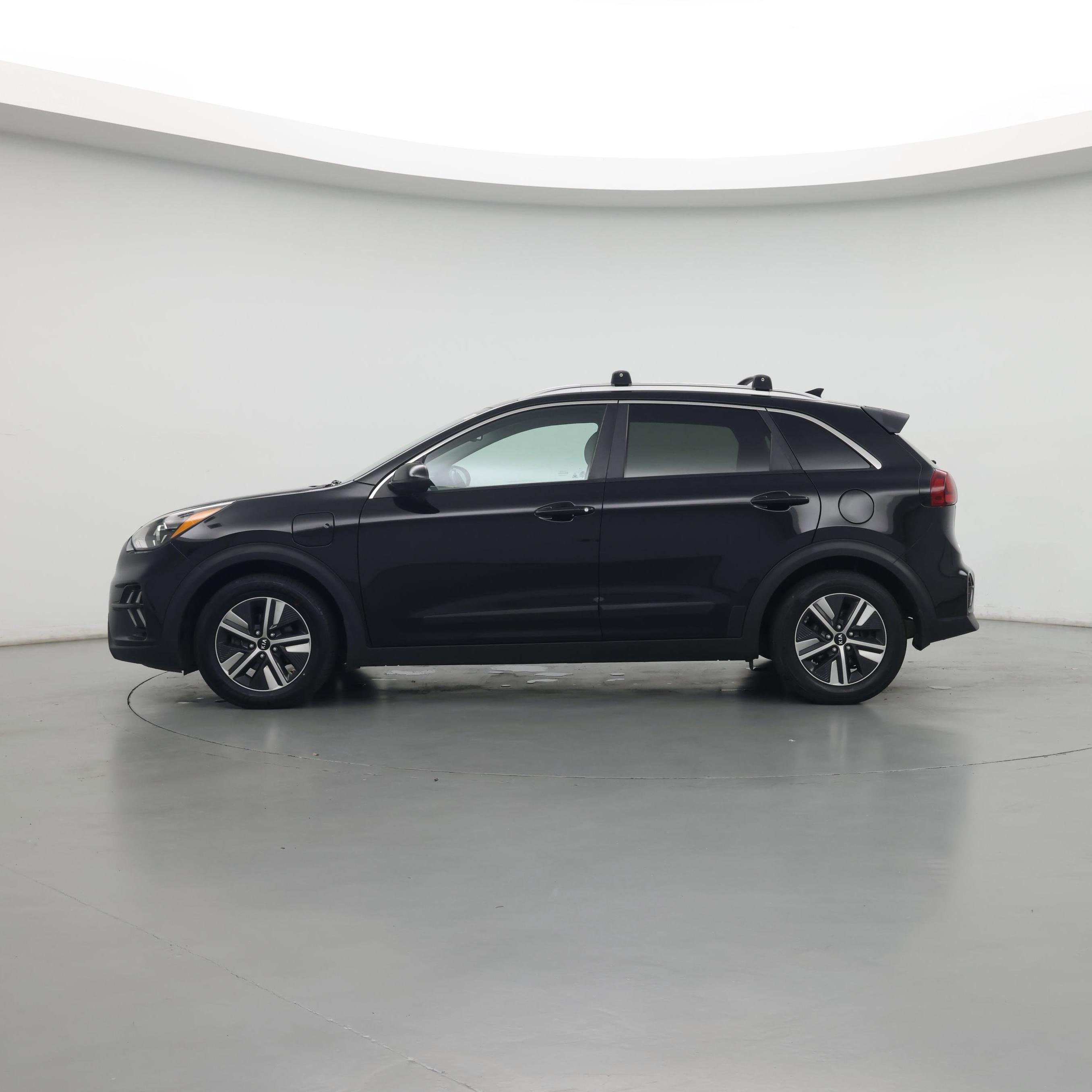 Thumbnail: 2020 Kia Niro - 3