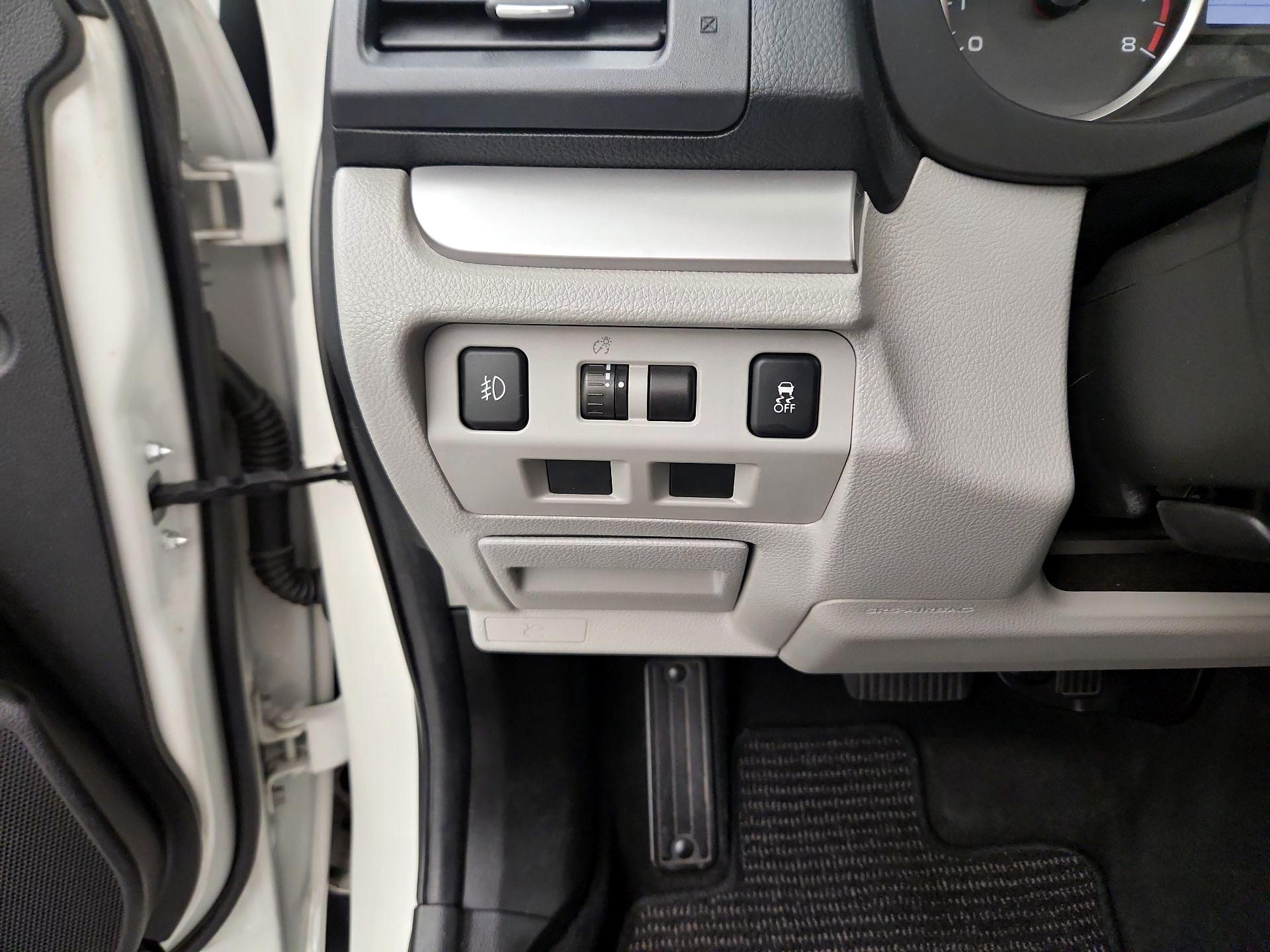 Thumbnail: 2015 Subaru Forester - 13