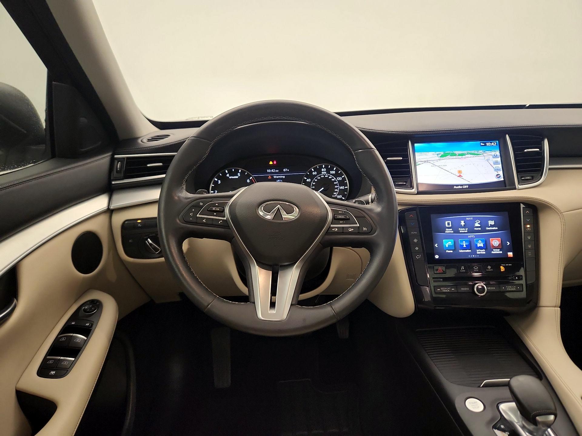 Thumbnail: 2019 INFINITI QX50 - 10