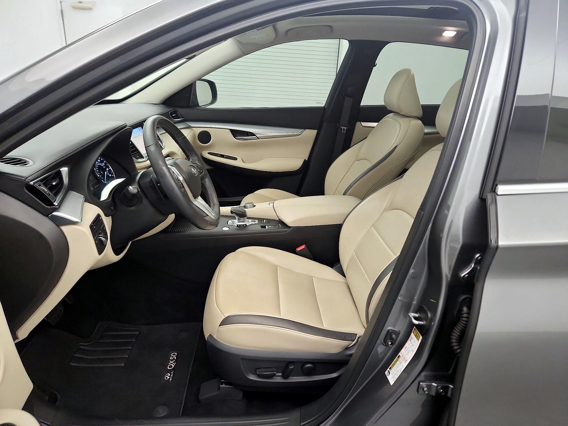 Thumbnail: 2019 INFINITI QX50 - 11