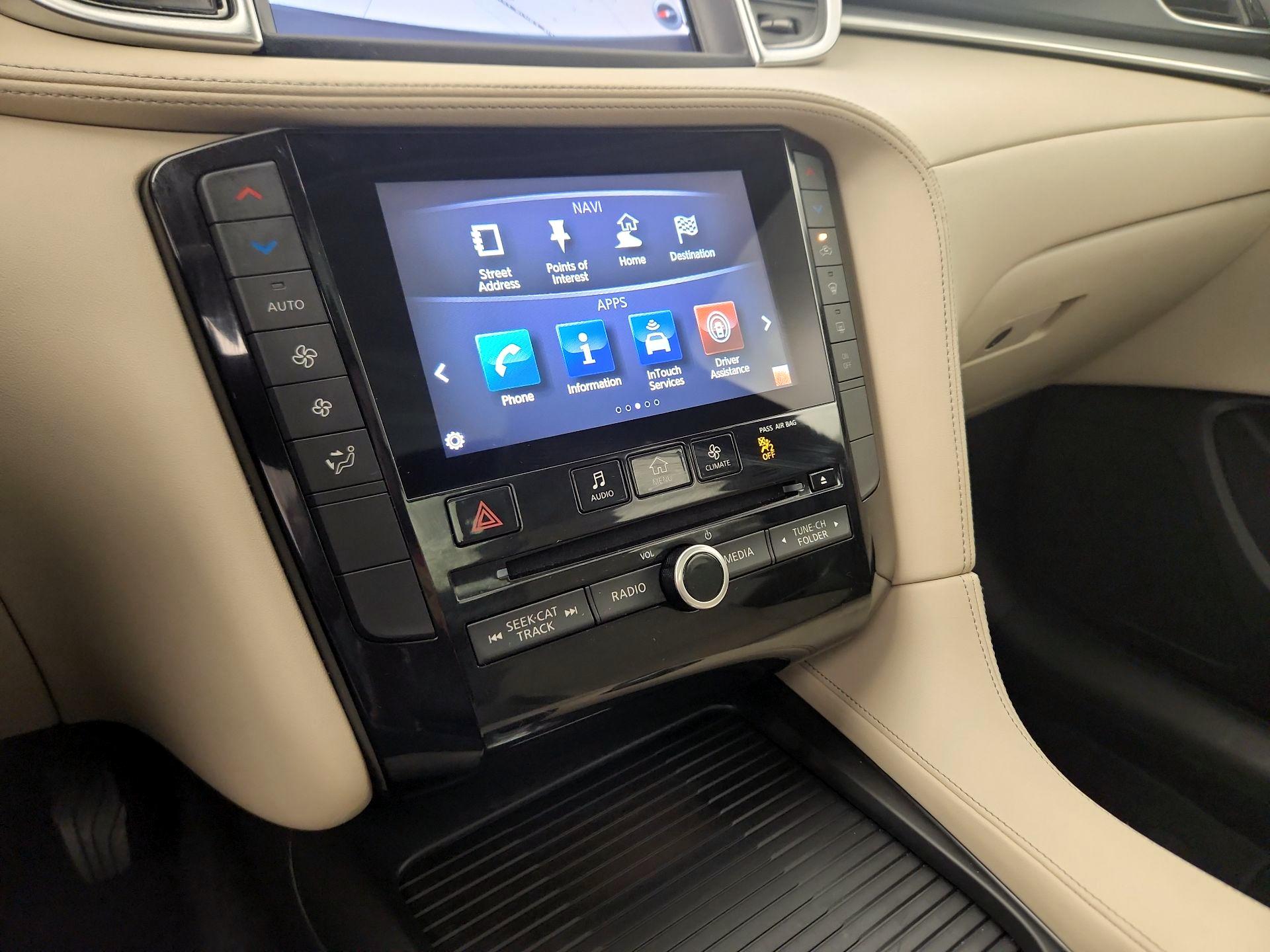 Thumbnail: 2019 INFINITI QX50 - 16