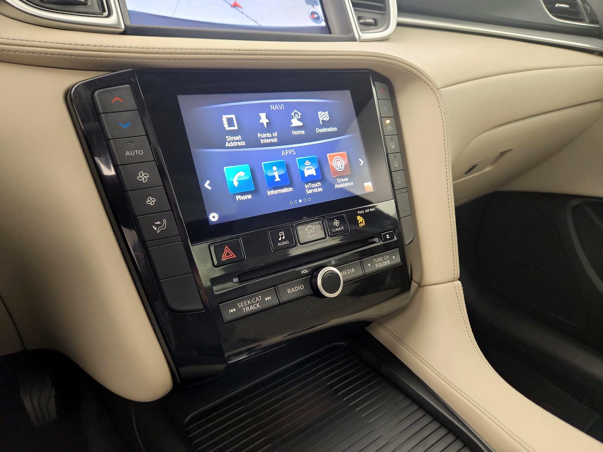 Thumbnail: 2019 INFINITI QX50 - 17