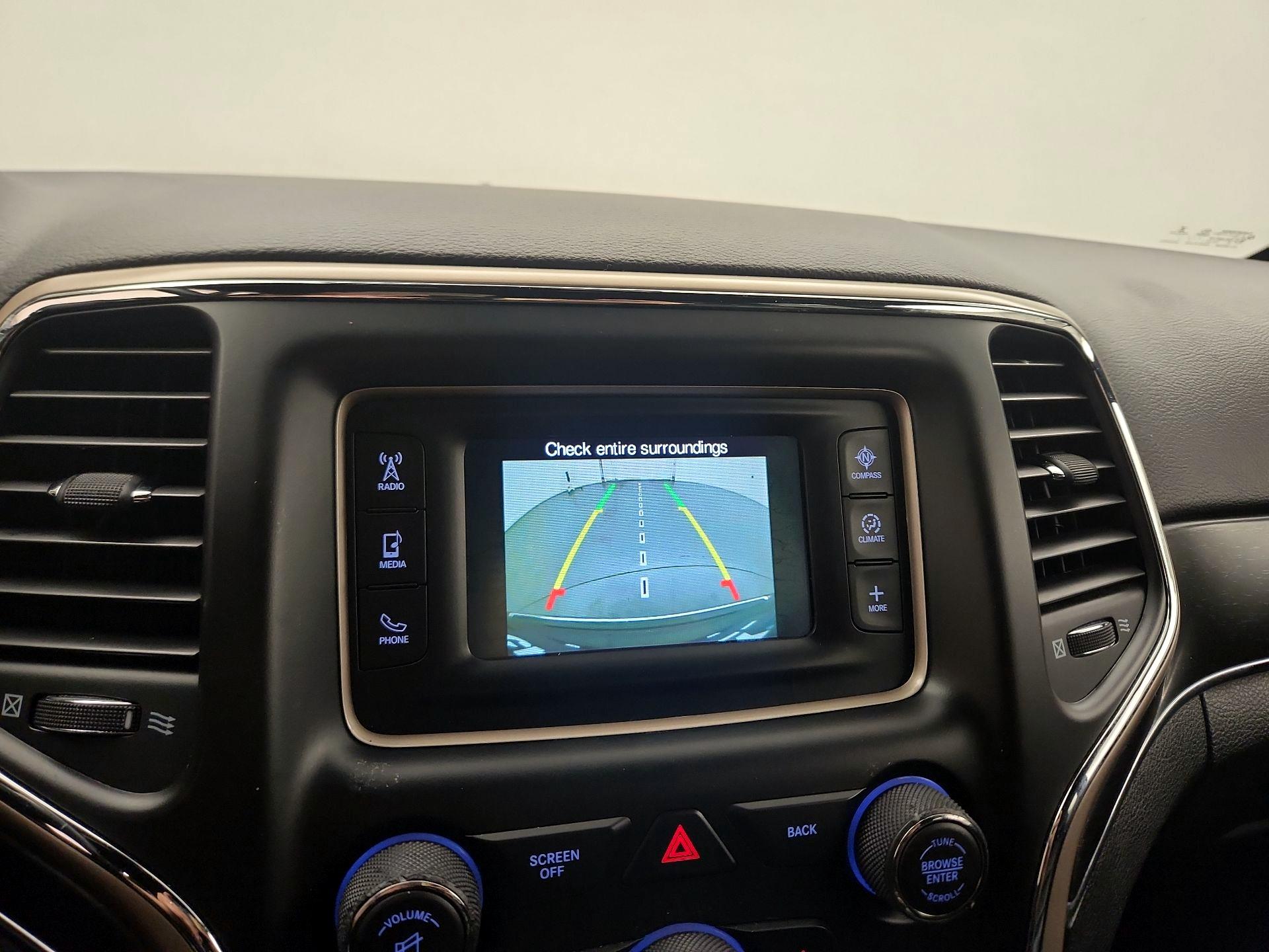 Thumbnail: 2017 Jeep Grand Cherokee - 14