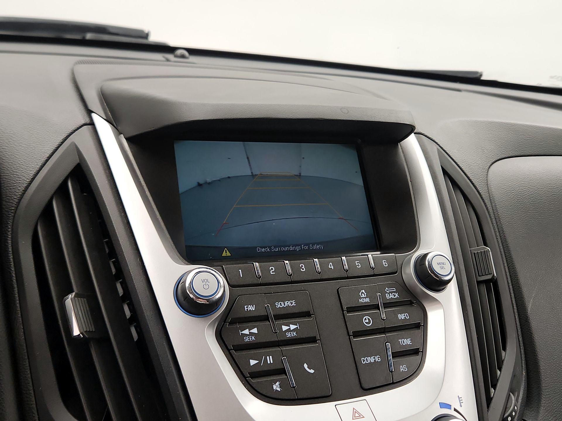 Thumbnail: 2016 Chevrolet Equinox - 13