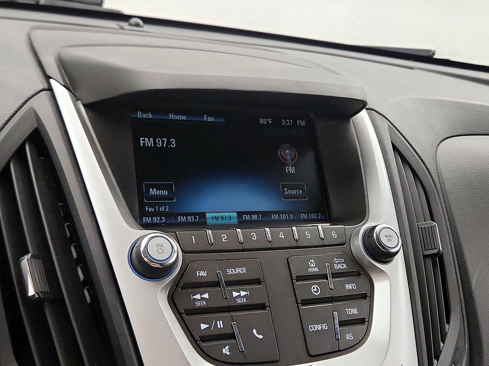 Thumbnail: 2016 Chevrolet Equinox - 14