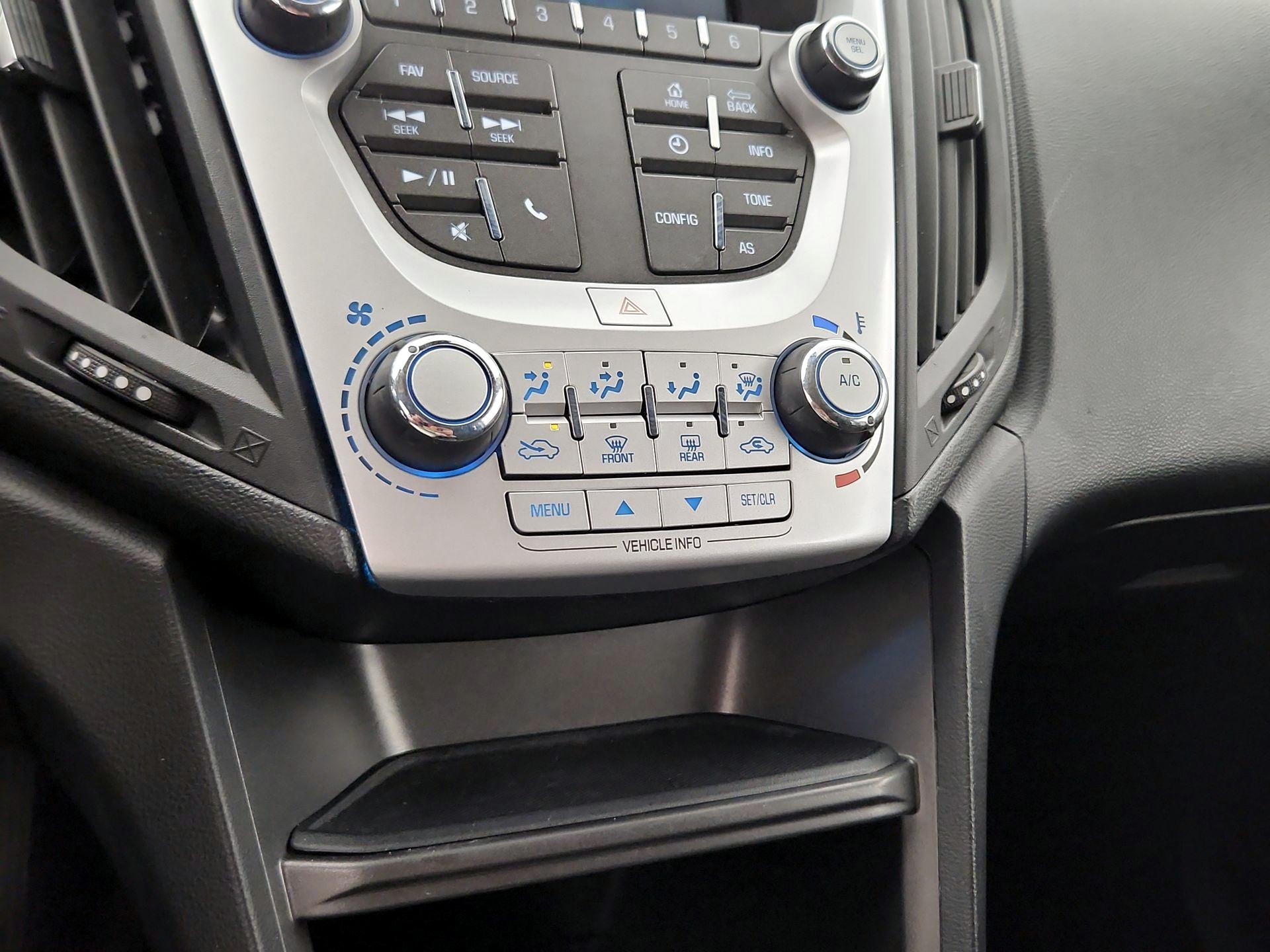 Thumbnail: 2016 Chevrolet Equinox - 15