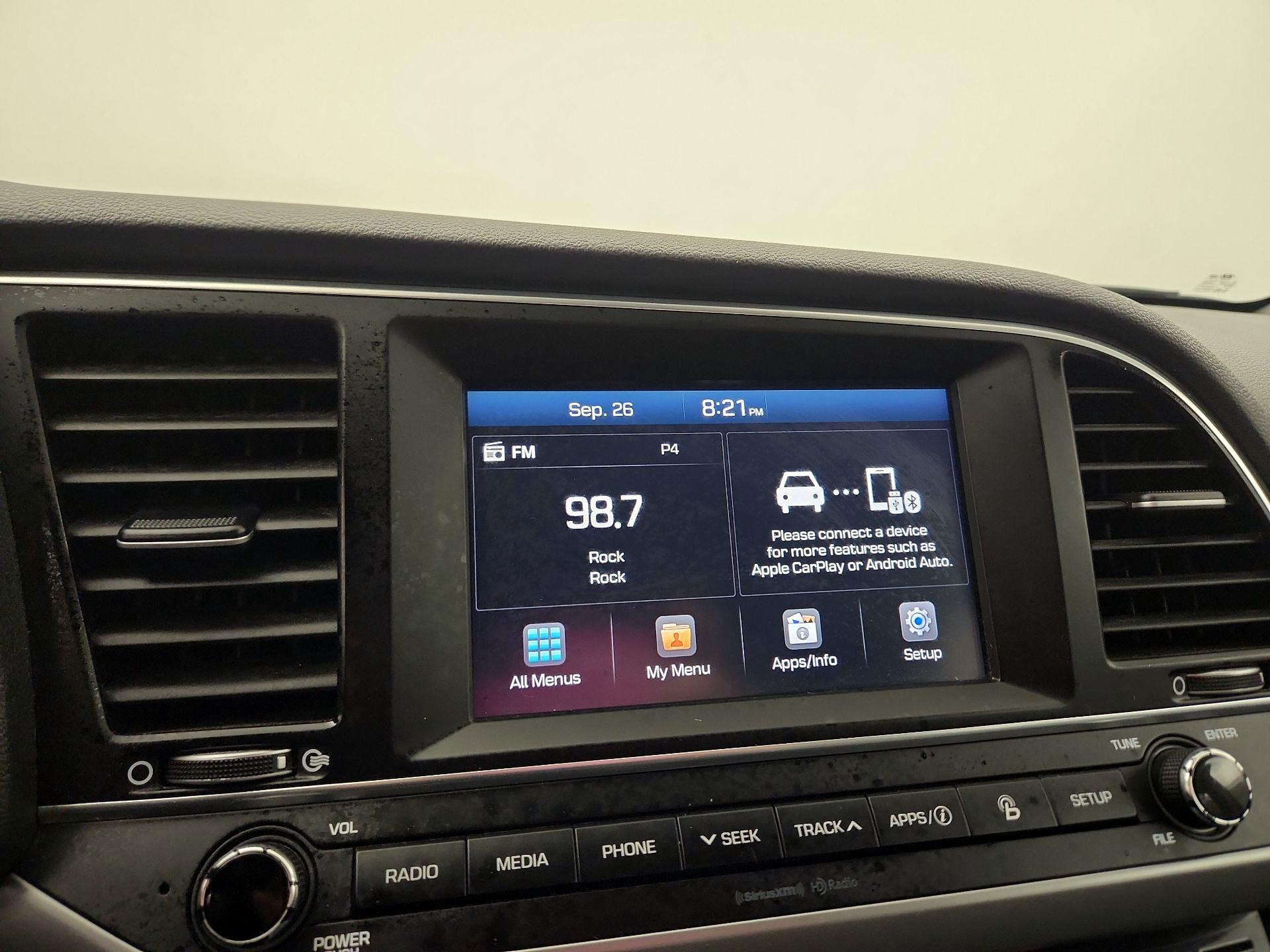 Thumbnail: 2017 Hyundai Elantra - 15