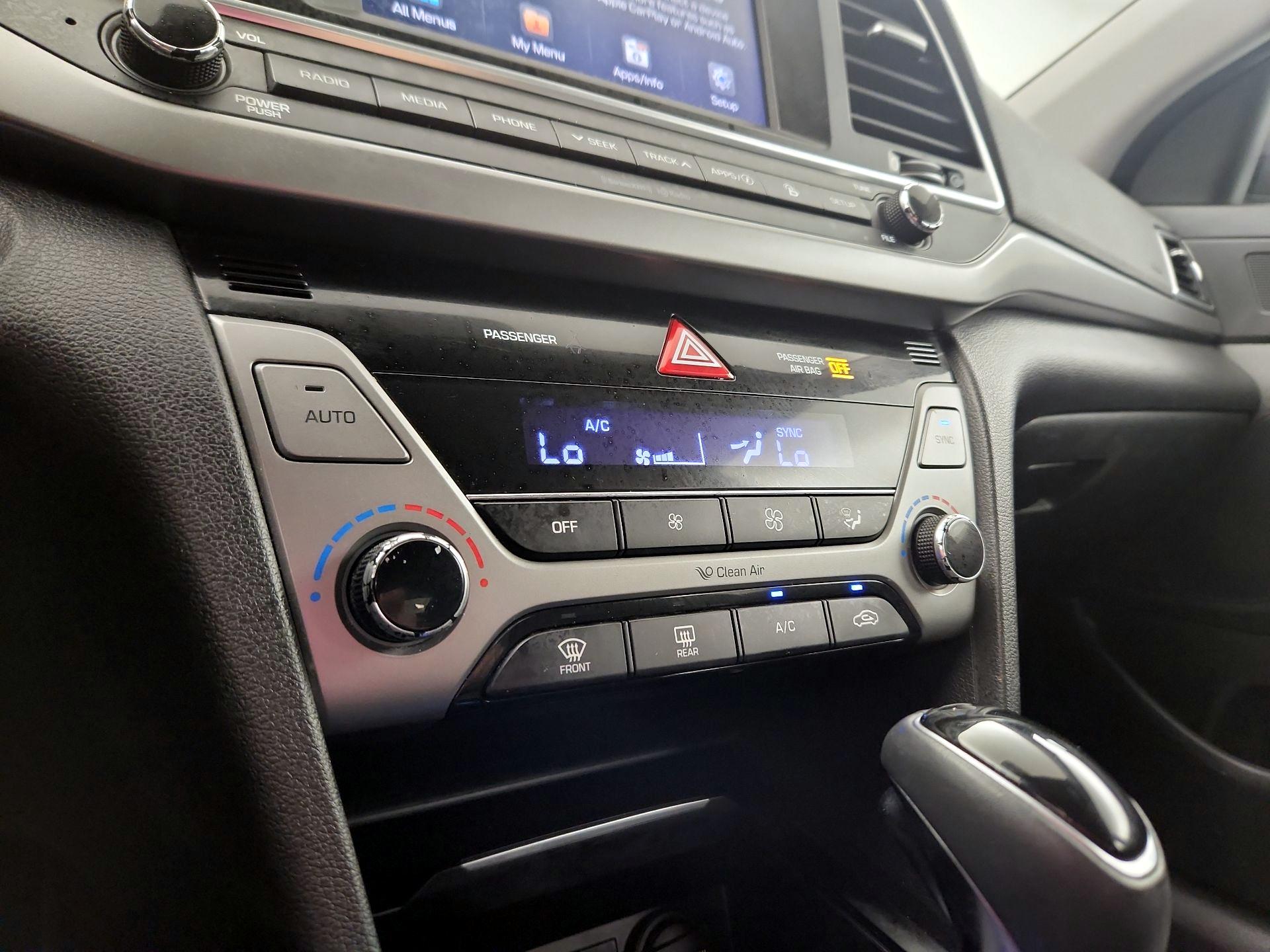 Thumbnail: 2017 Hyundai Elantra - 16