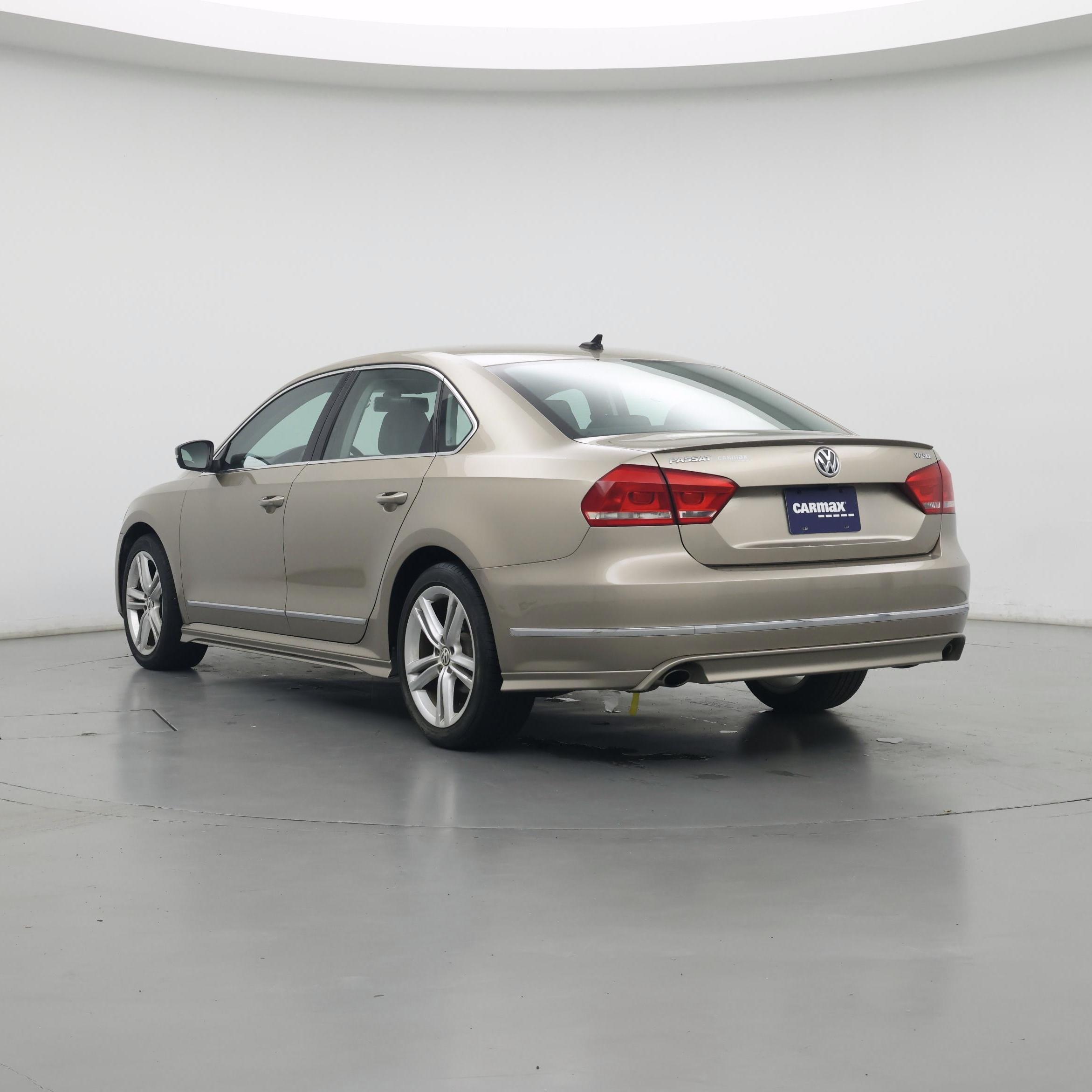 Thumbnail: 2015 Volkswagen Passat - 2