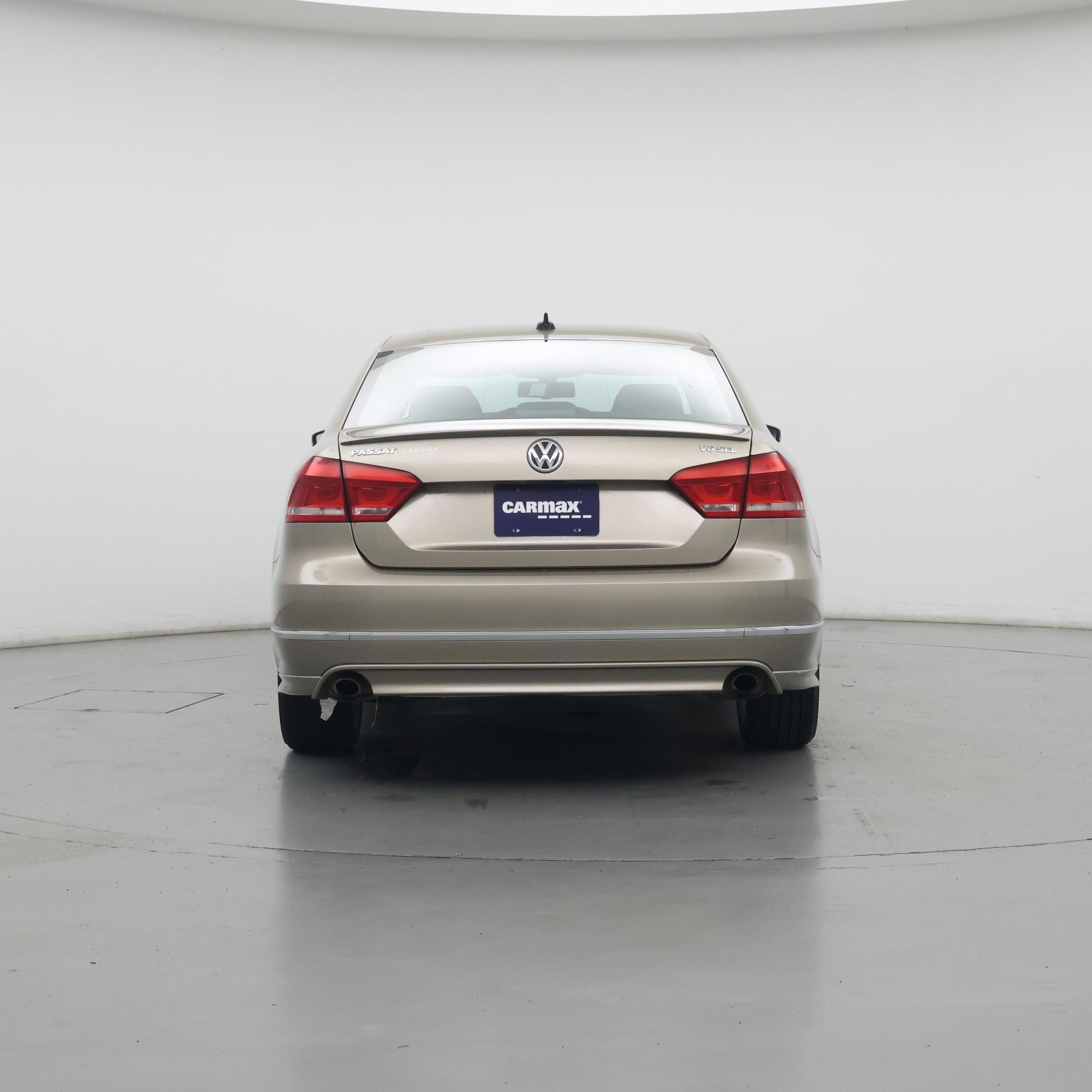 Thumbnail: 2015 Volkswagen Passat - 6