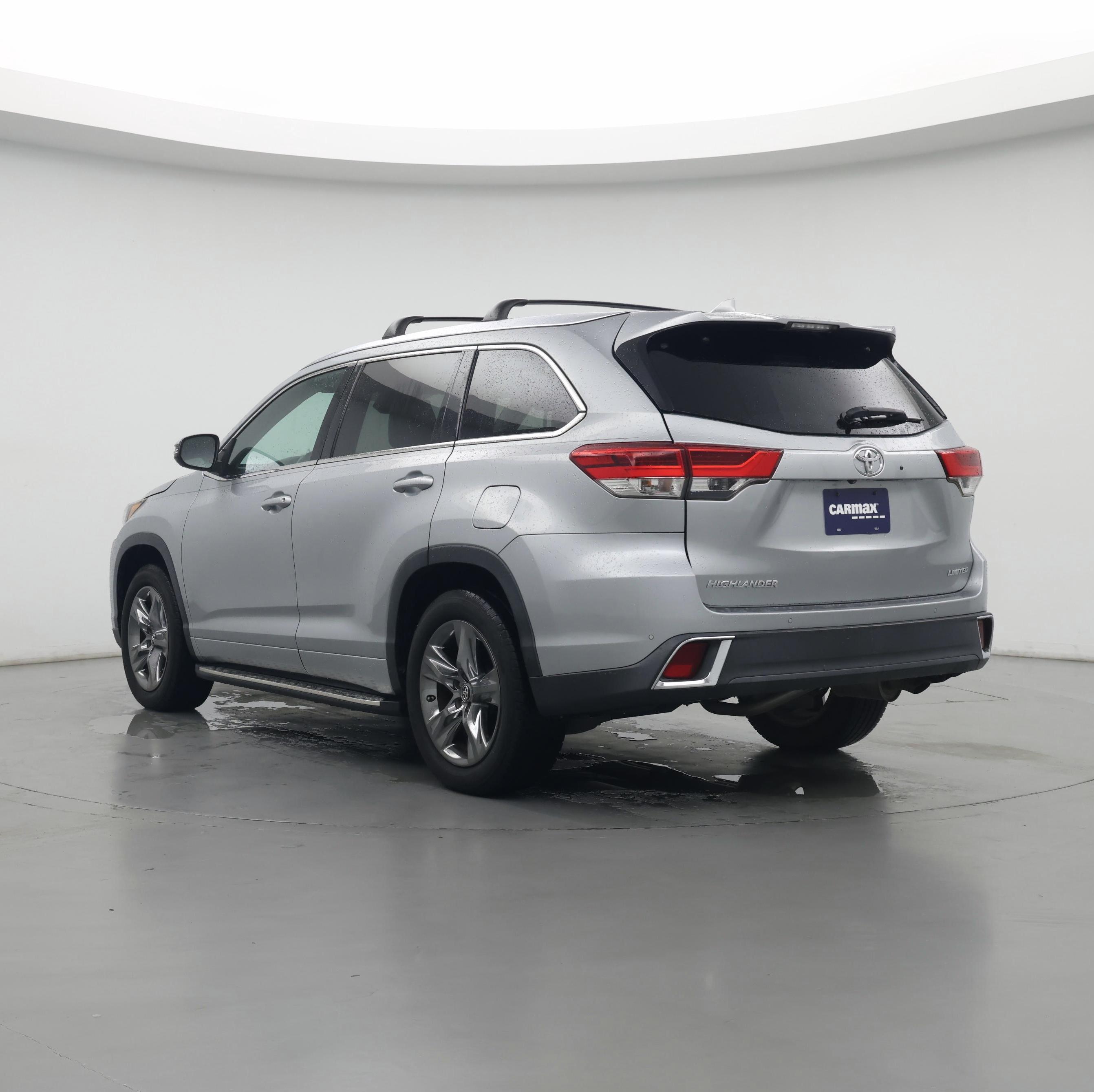 Thumbnail: 2017 Toyota Highlander - 2