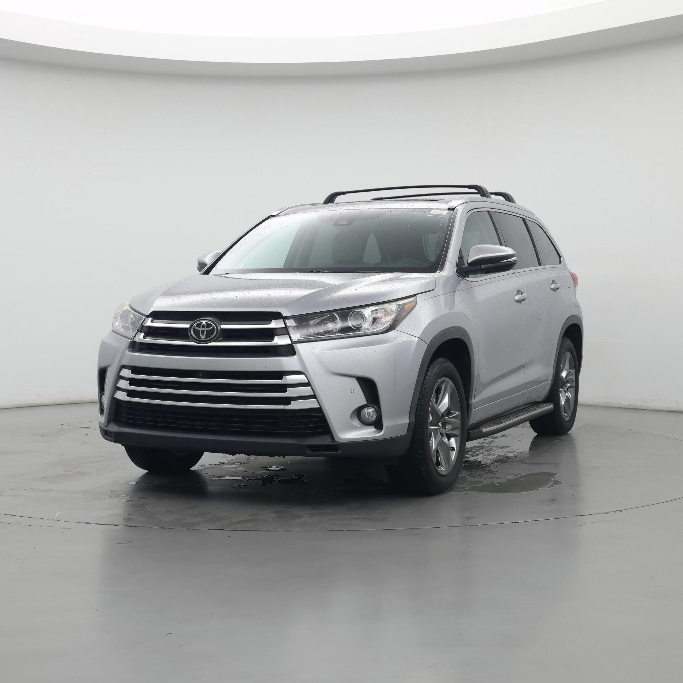 Thumbnail: 2017 Toyota Highlander - 4