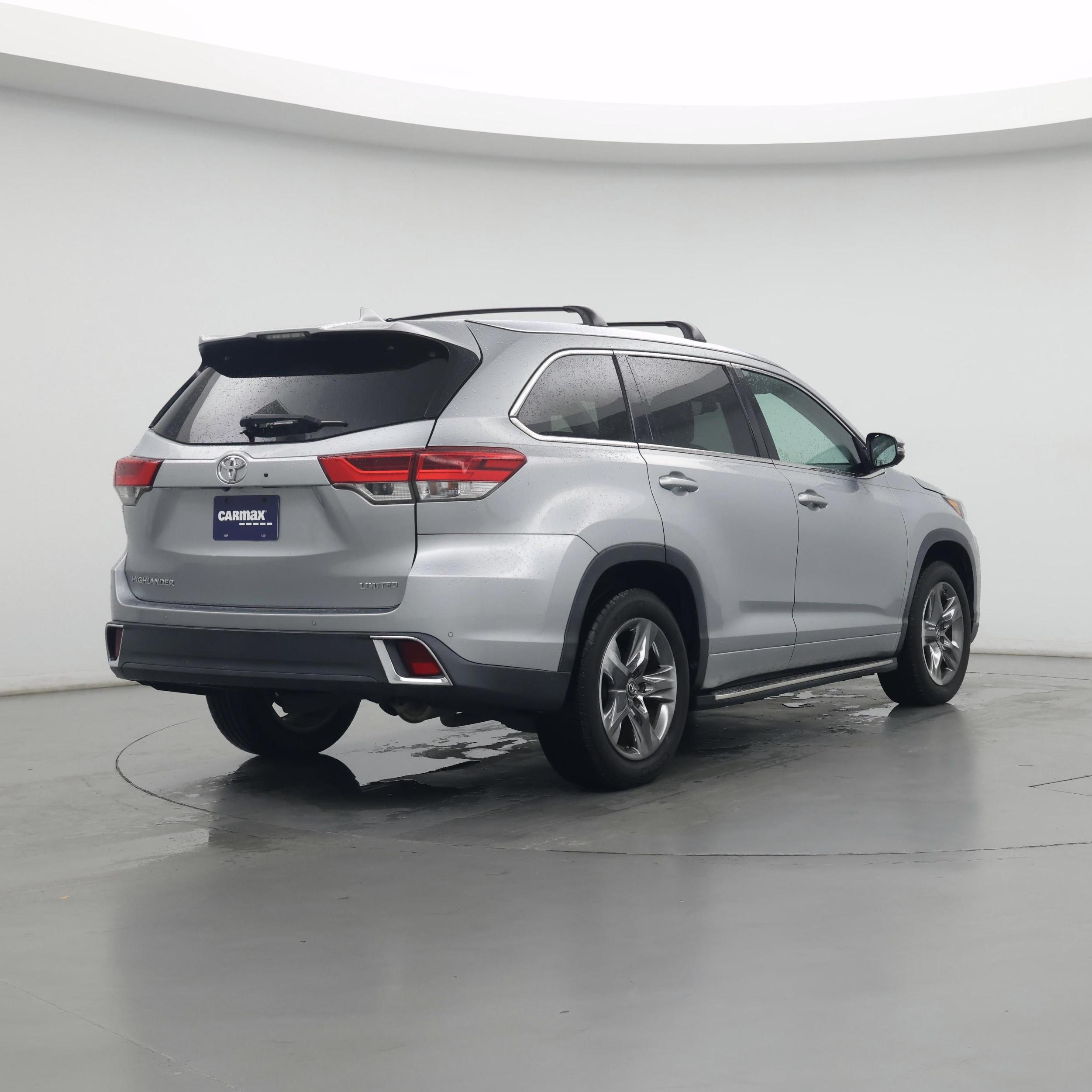 Thumbnail: 2017 Toyota Highlander - 8
