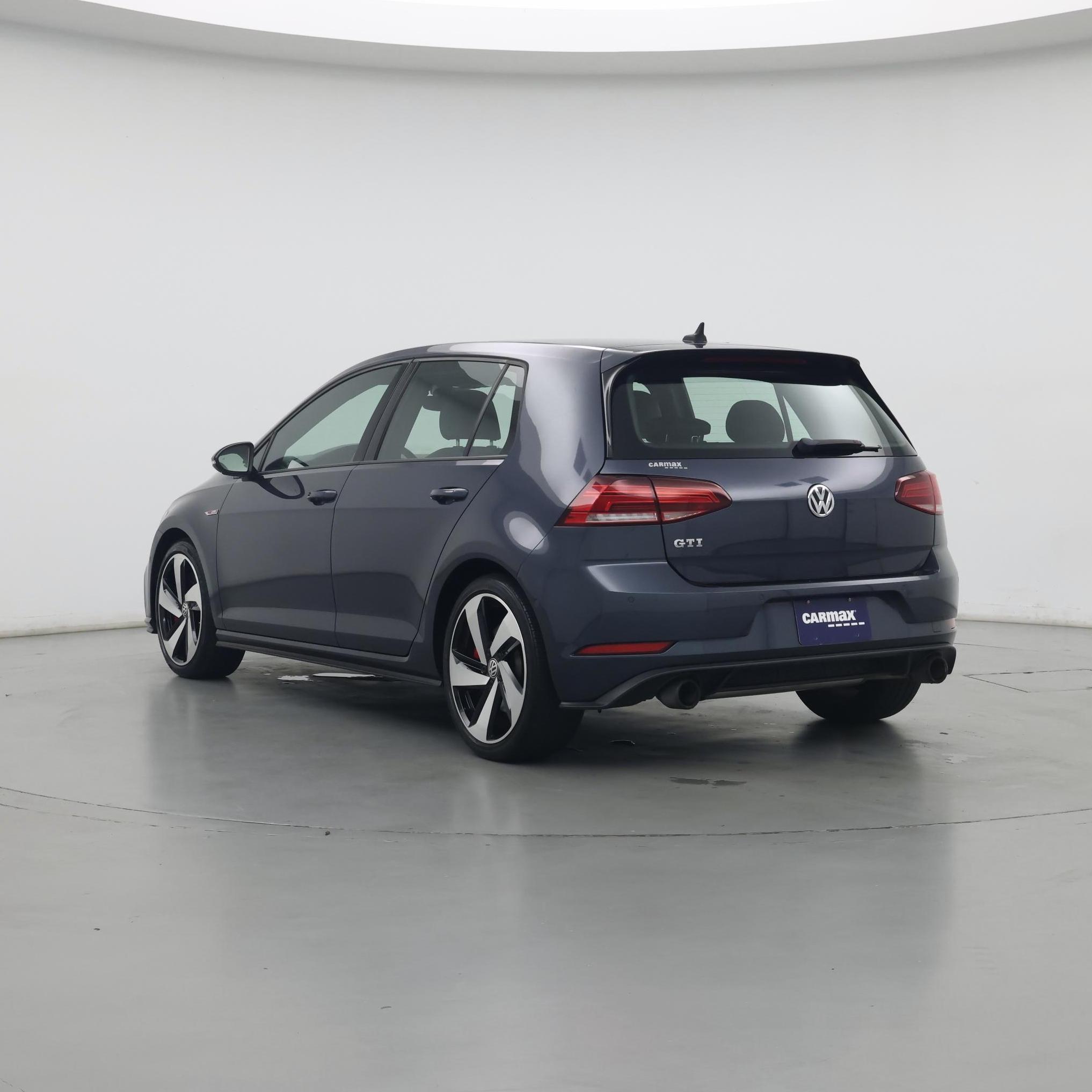 Thumbnail: 2018 Volkswagen Golf - 2