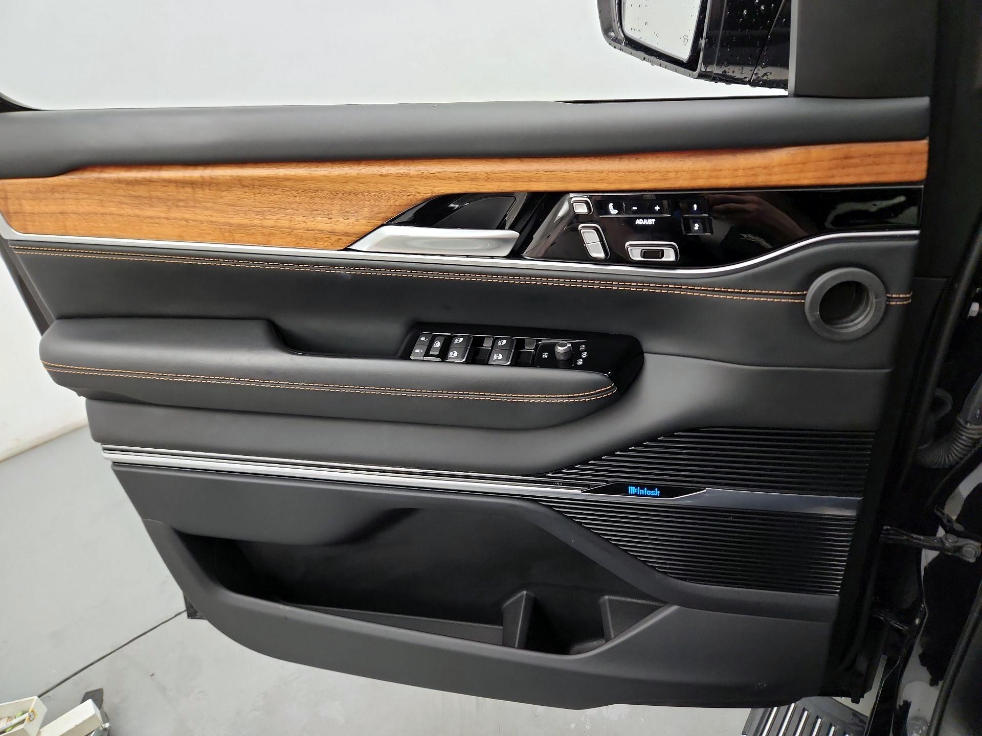 Thumbnail: 2023 Jeep Grand Wagoneer - 12