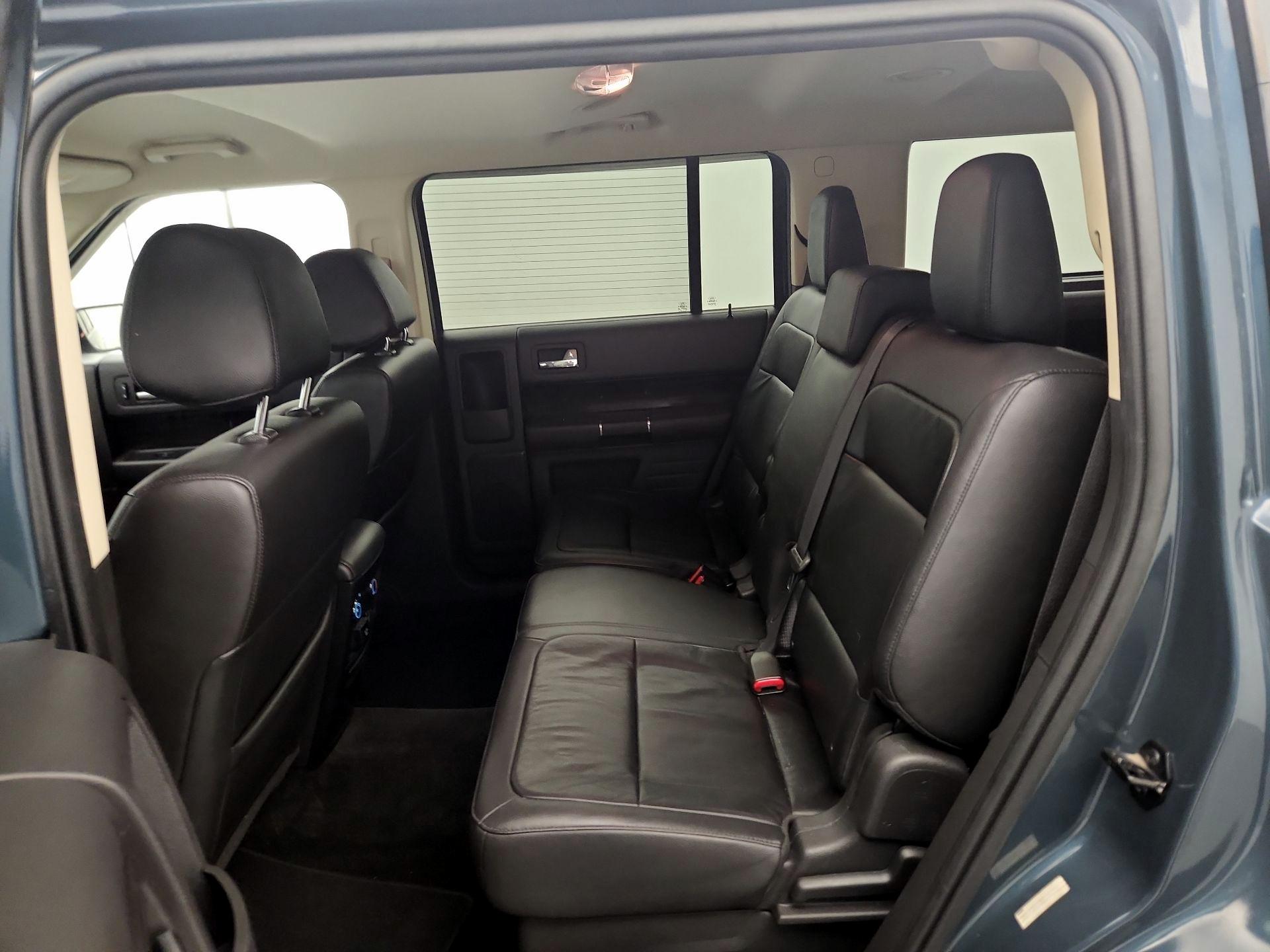 Thumbnail: 2016 Ford Flex - 19
