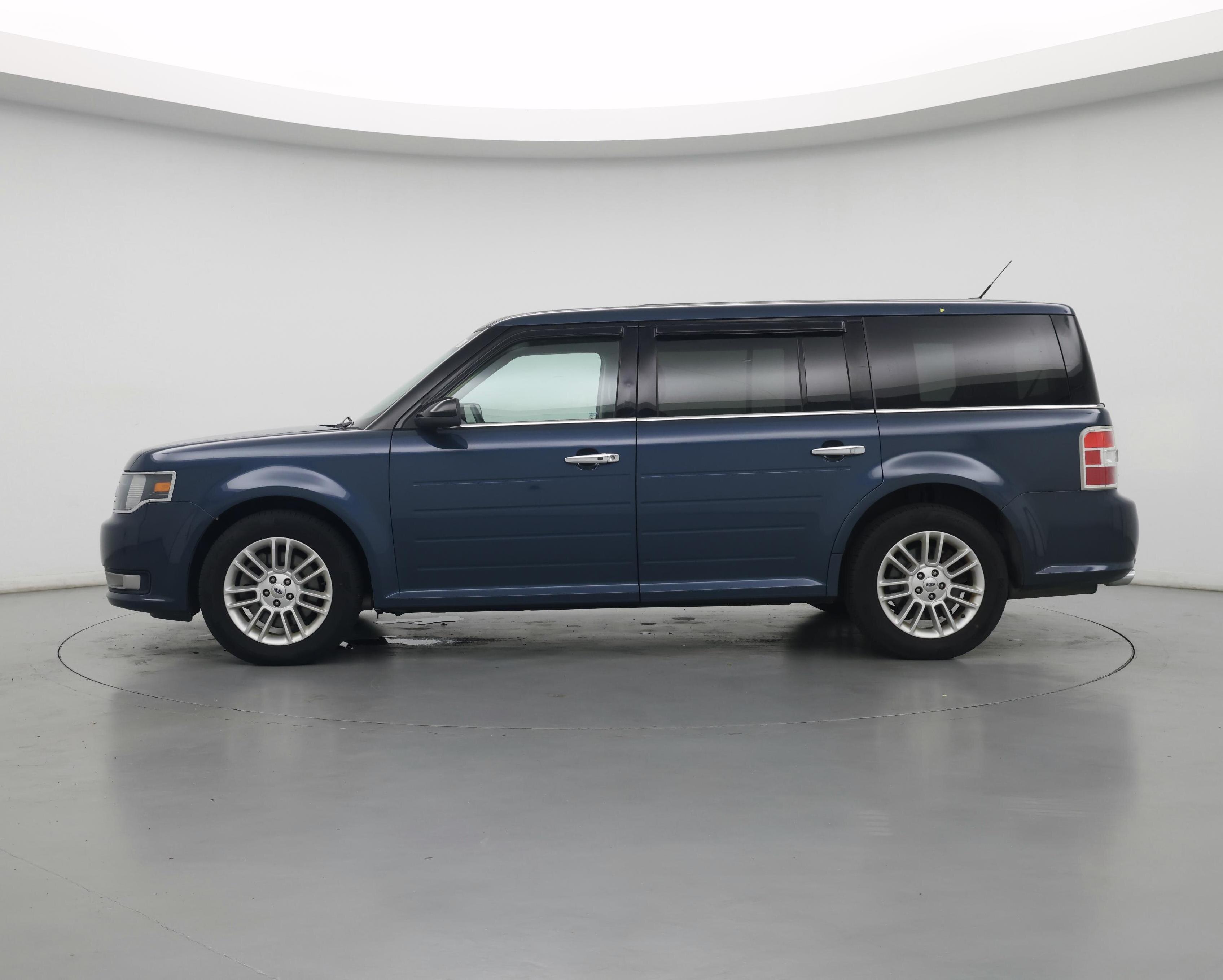 Thumbnail: 2016 Ford Flex - 3