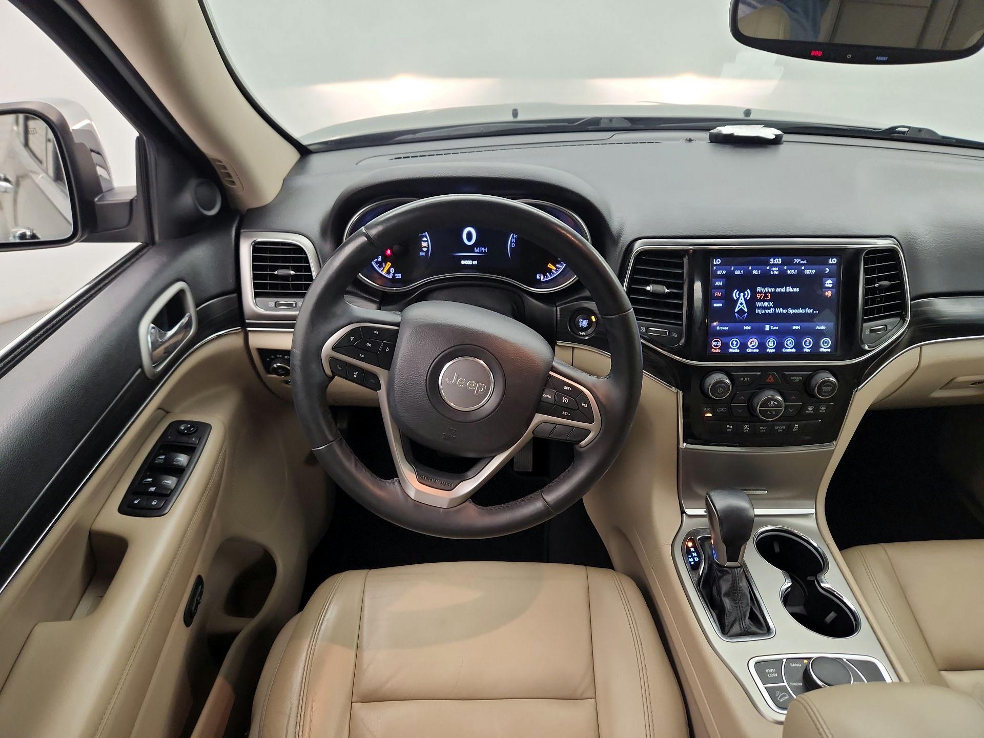 Thumbnail: 2019 Jeep Grand Cherokee - 10