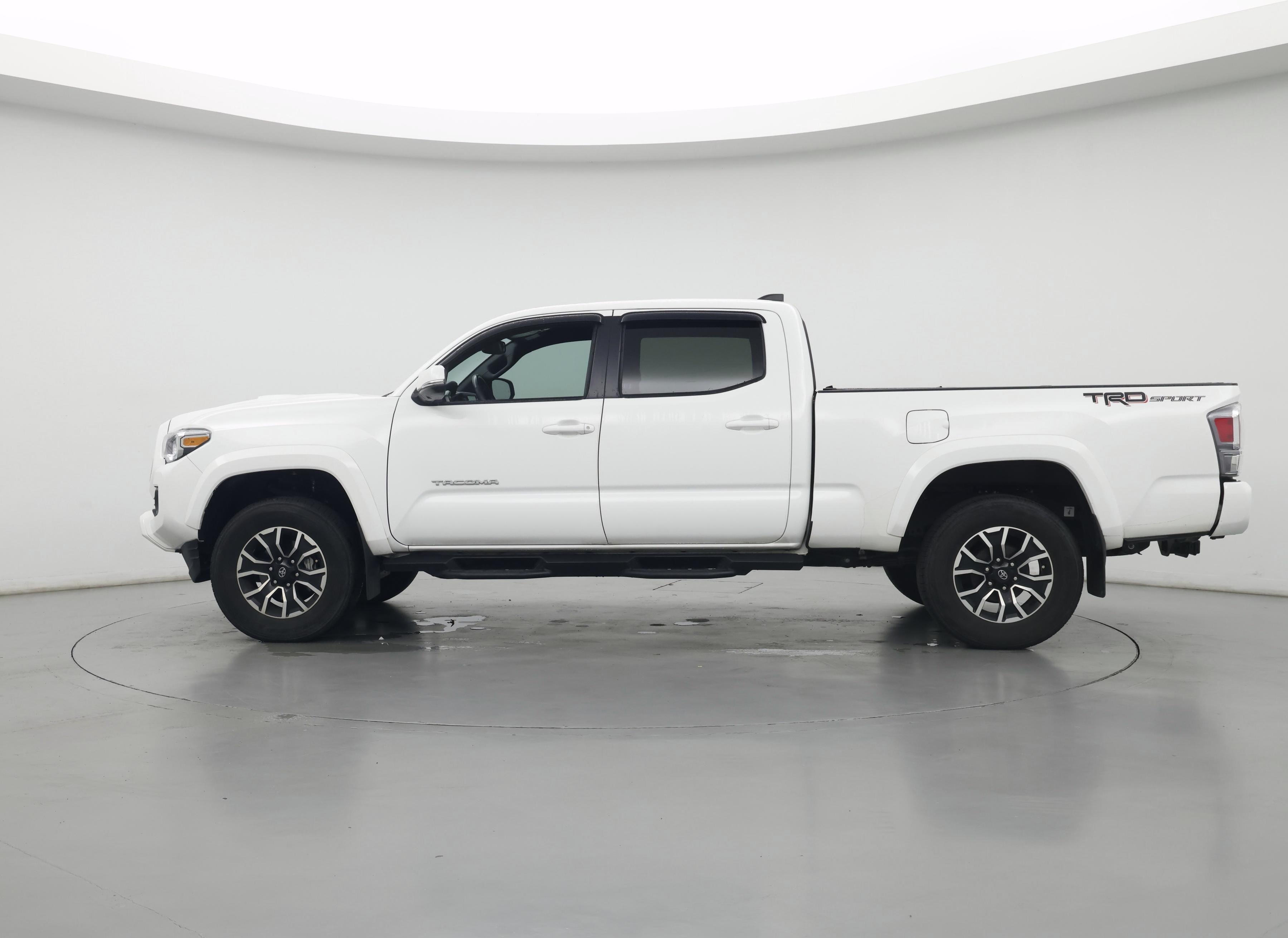 Thumbnail: 2023 Toyota Tacoma - 3