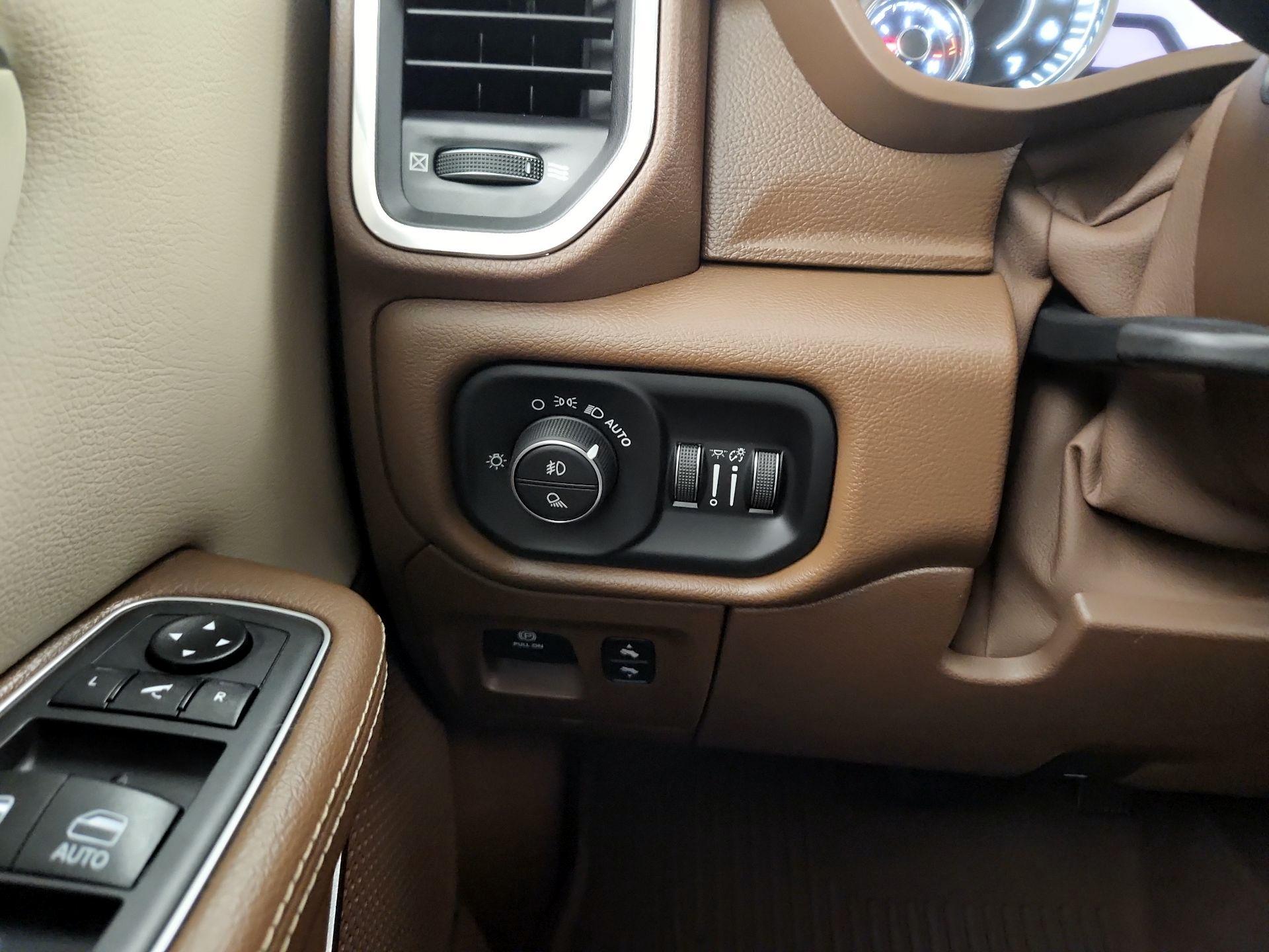 Thumbnail: 2021 RAM 1500 - 13