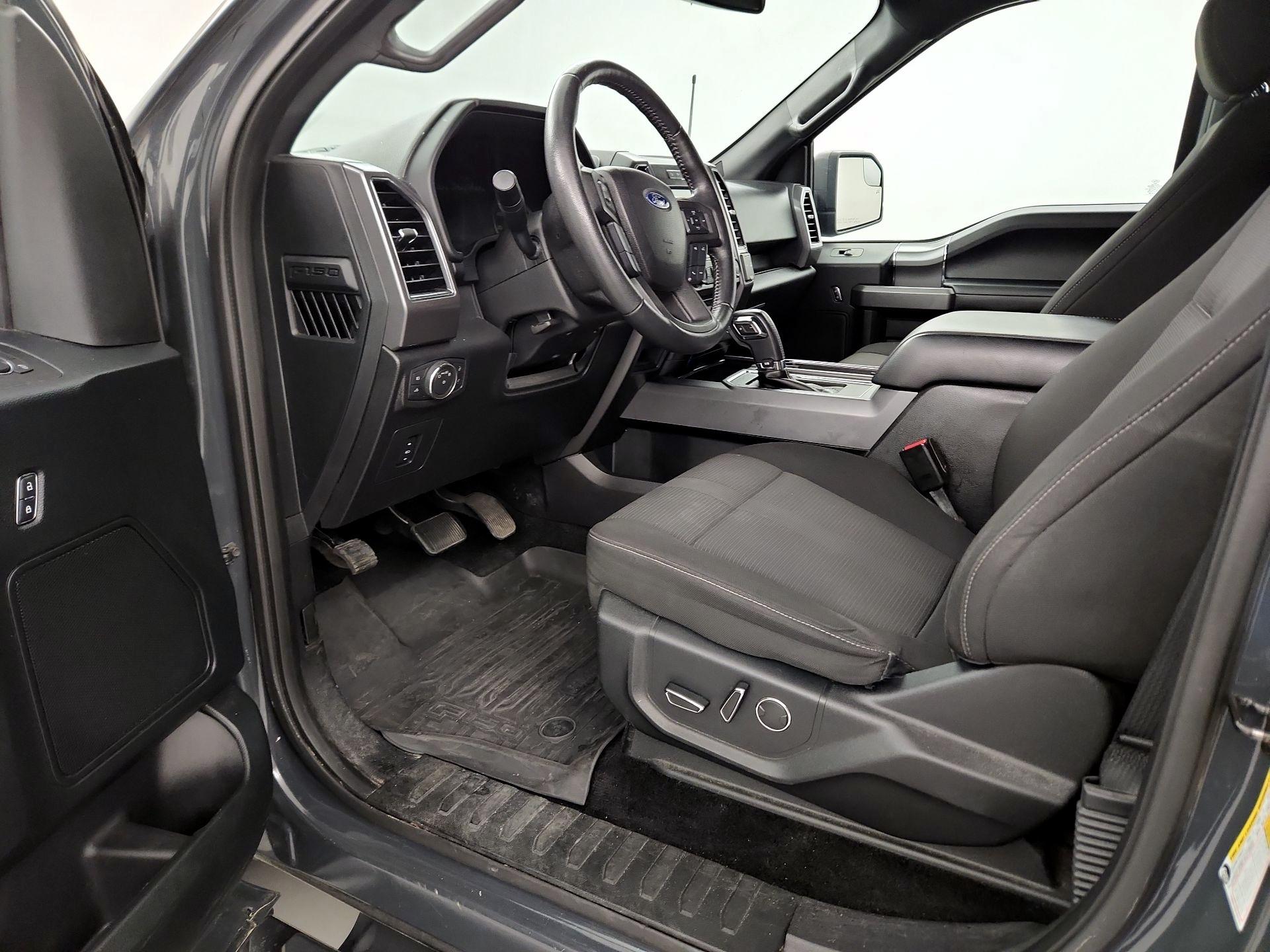 Thumbnail: 2017 Ford F-150 - 11